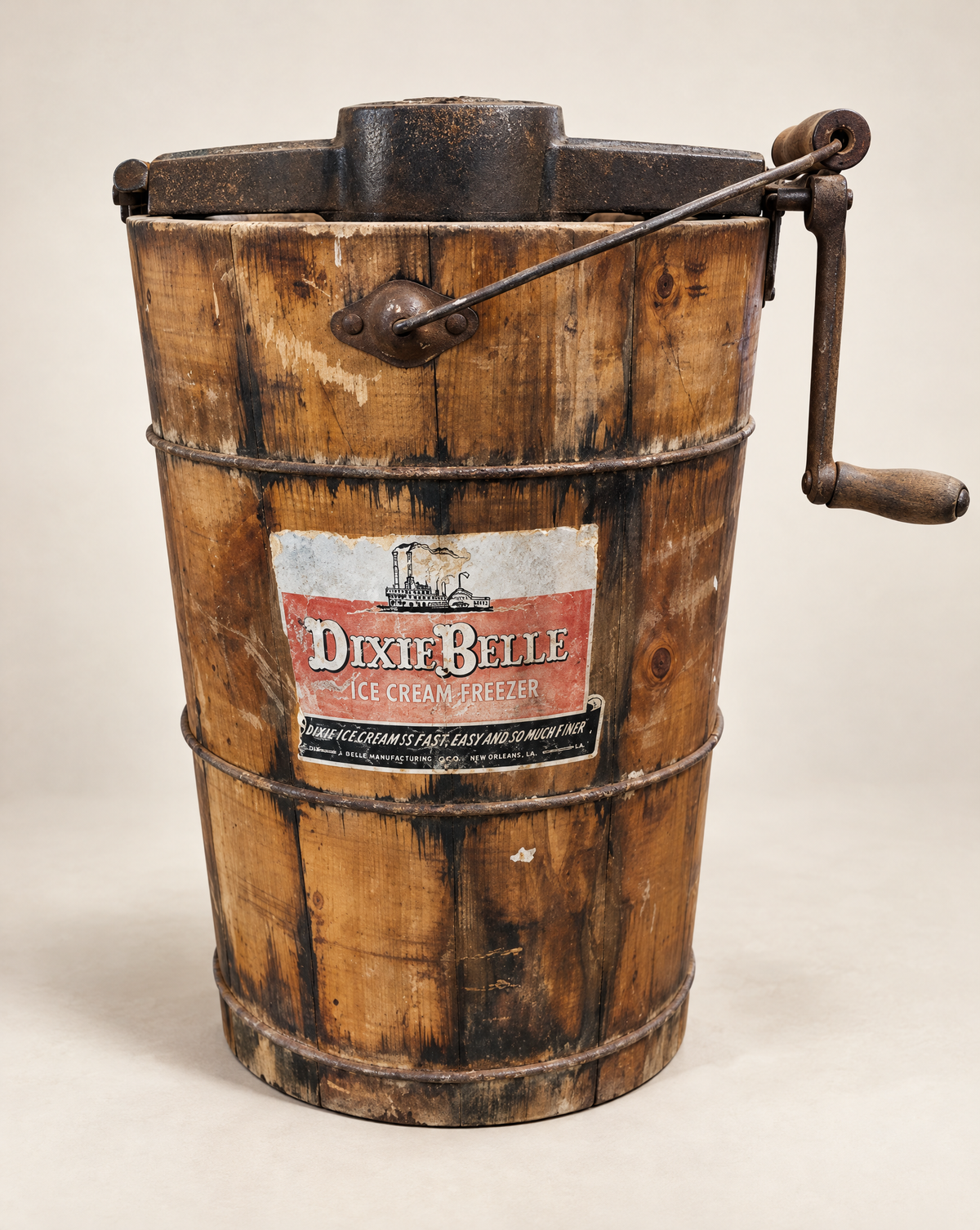Antique Dixie Belle 4-Quart Hand-Crank Ice Cream Freezer – Circa 1930s