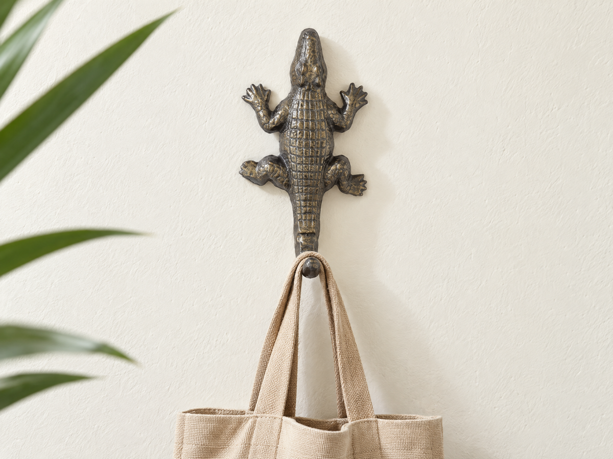 Cast Iron Alligator Wall Hook