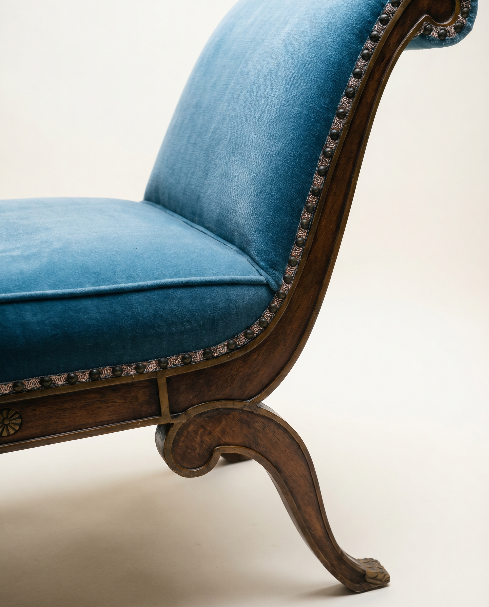 Vintage Neoclassical Upholstered Chaise Lounge, c. 1940s–1960s