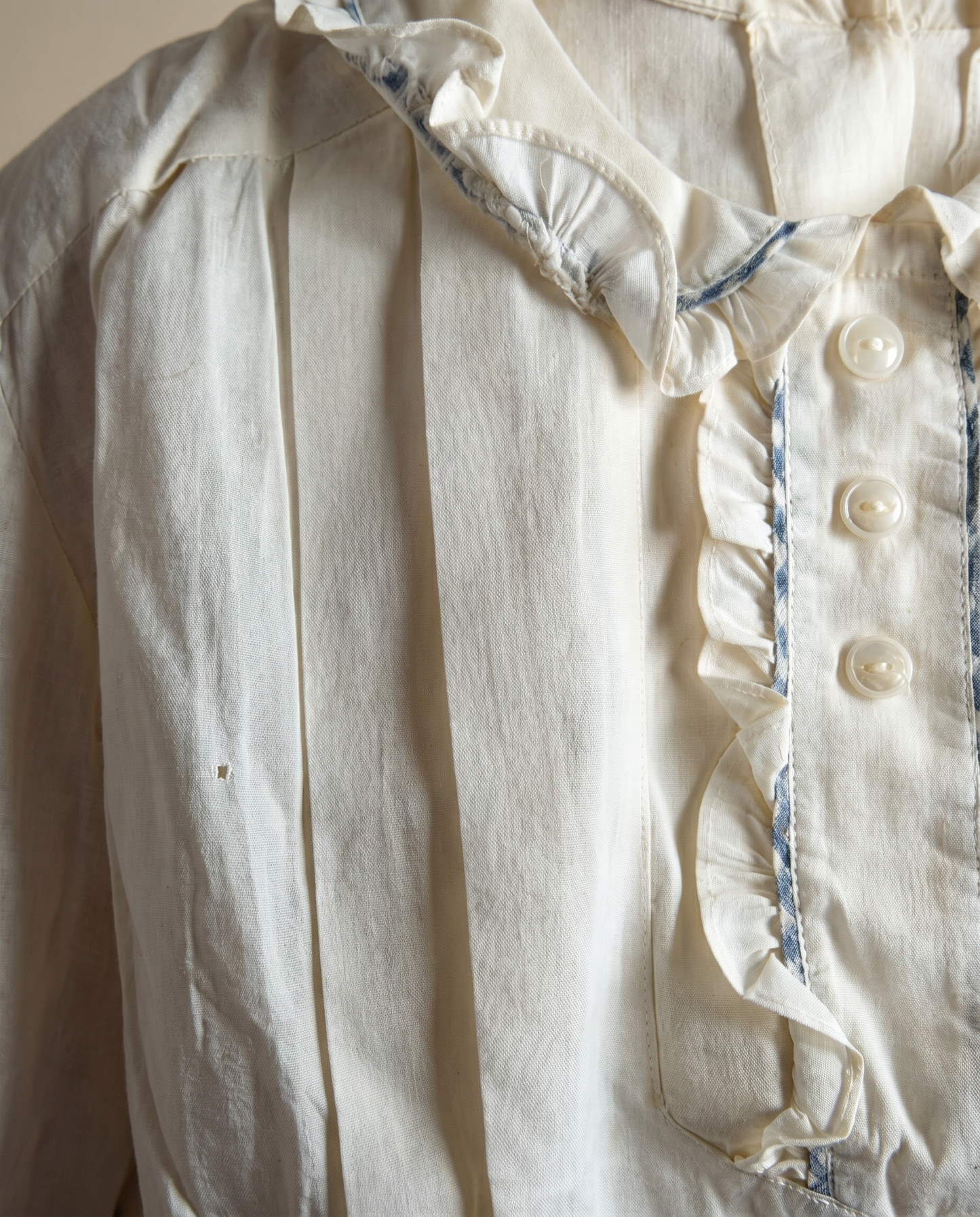 Vintage Cream Cotton Blouse with Ruffle Collar & Blue Trim