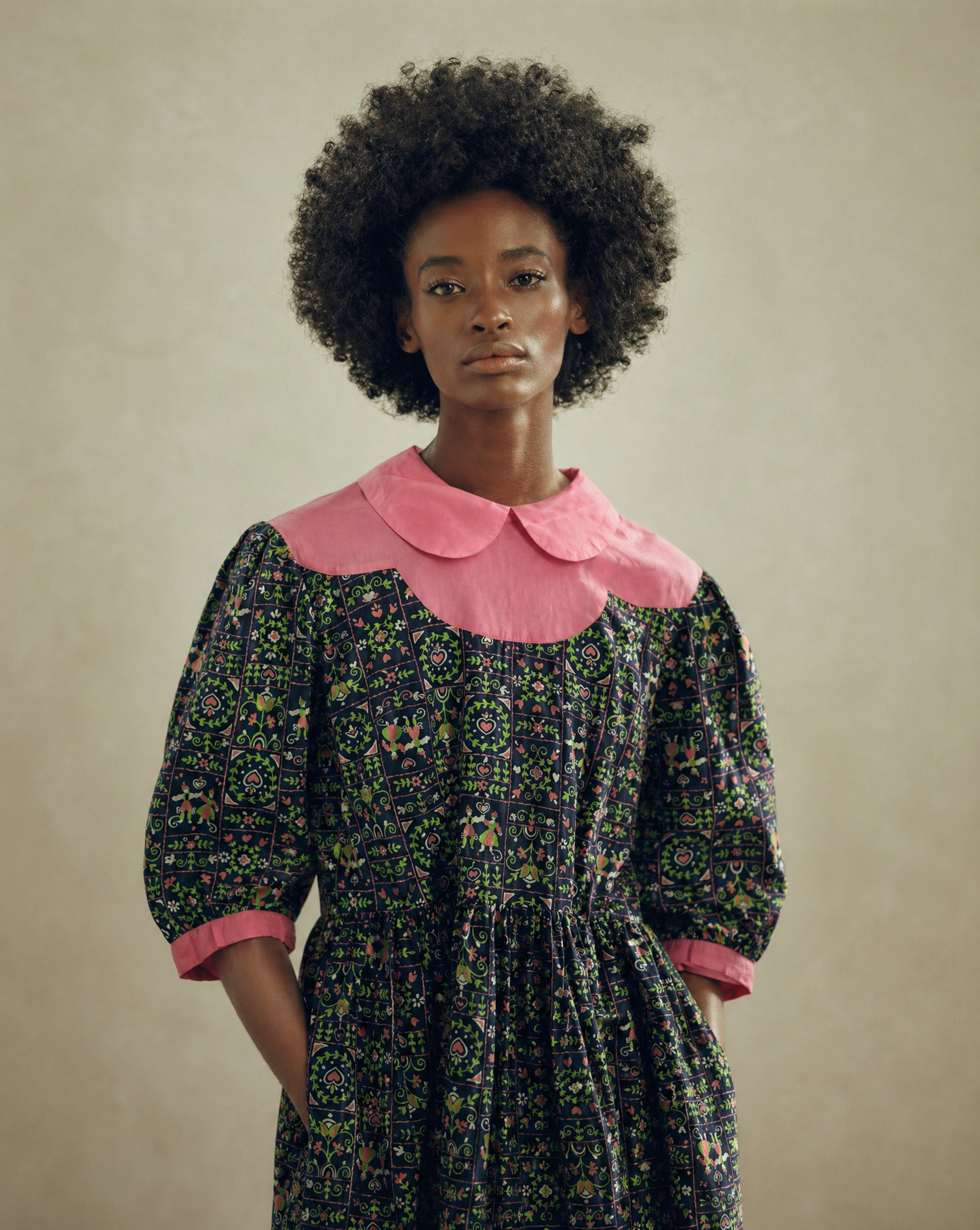 Vintage Novelty Print Peter Pan Collar Dress – Navy & Pink Folk Floral Midi - SML