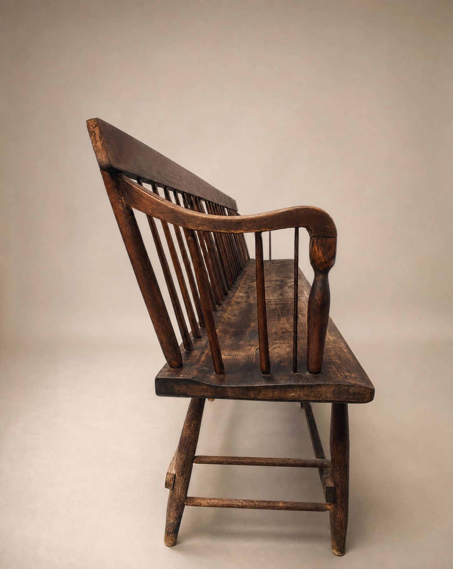 Antique Early American Windsor Settle Bench