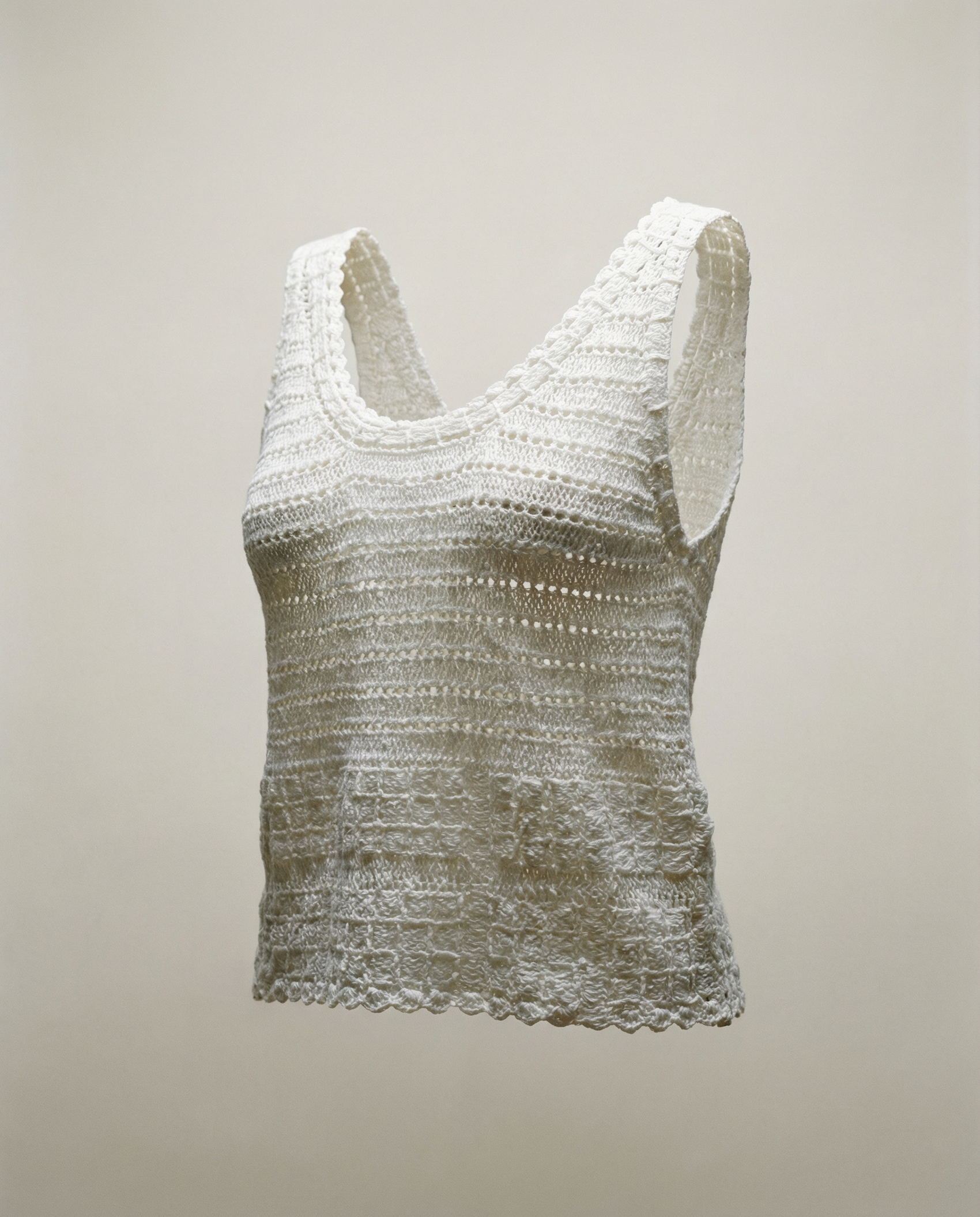 Alice + Olivia Cream Crochet Knit Tank with Back Zip – XS