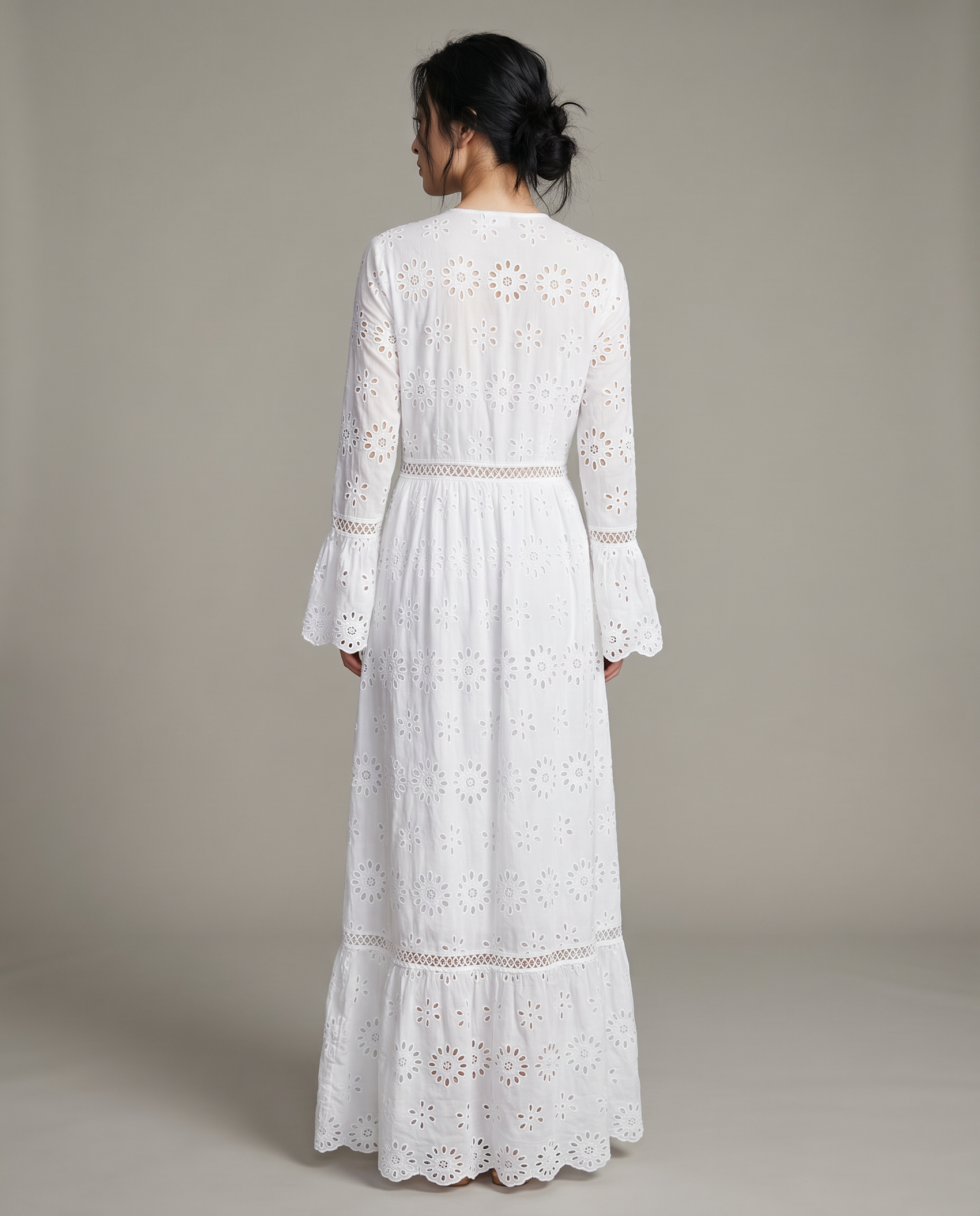 White Eyelet Lace Duster — Size S