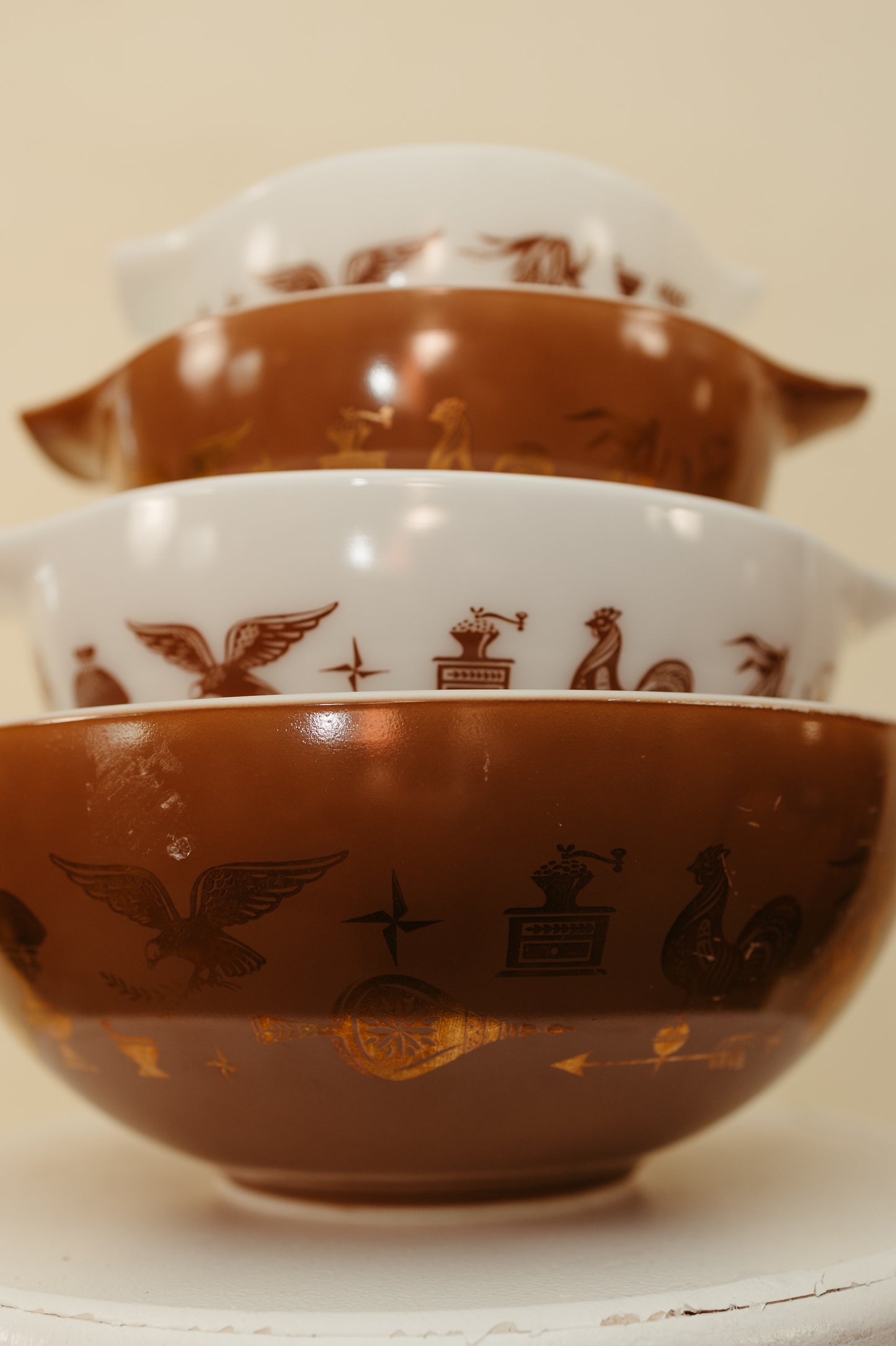 Vintage Pyrex “Early American” Cinderella Mixing Bowl Set (4-Piece)