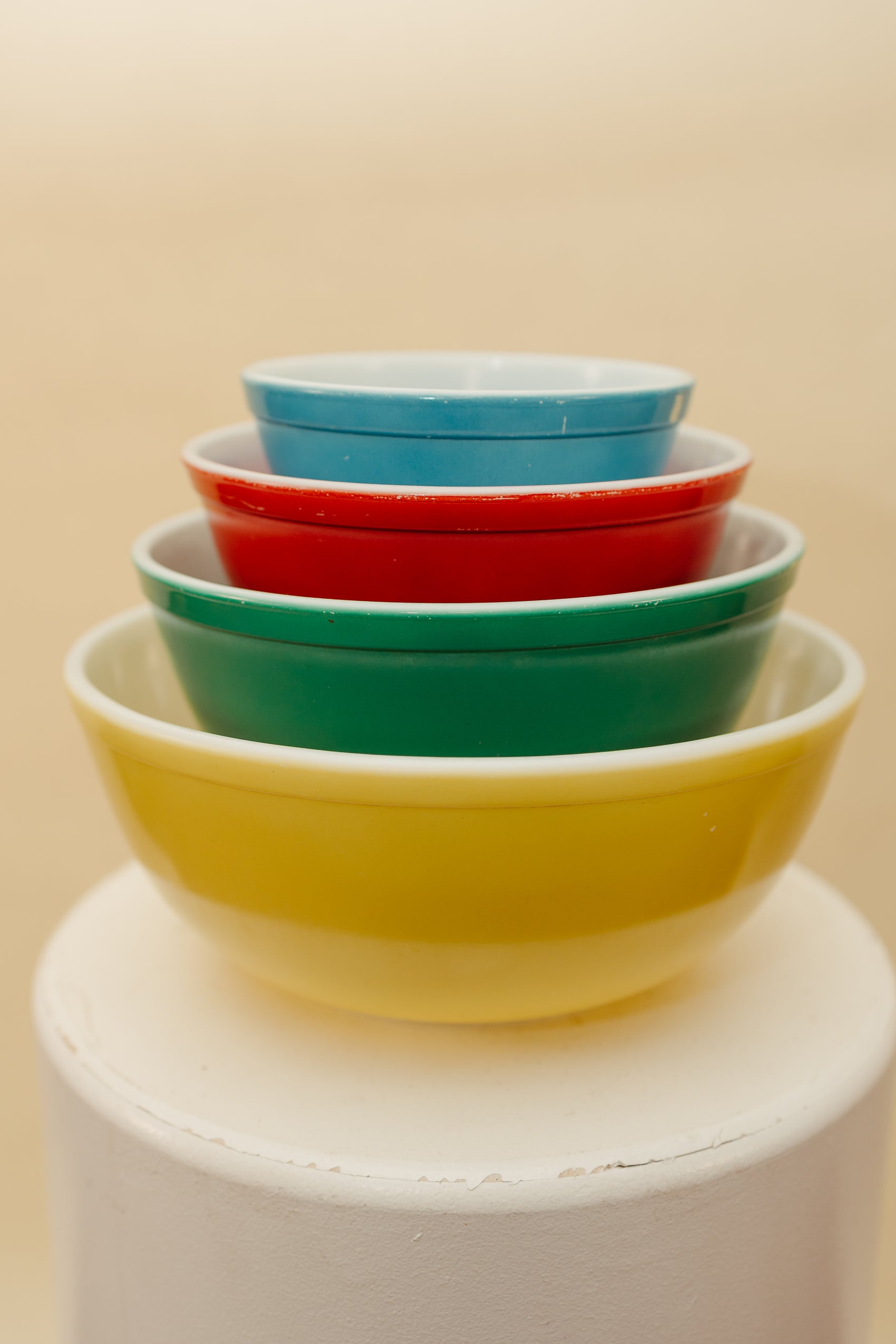Vintage Pyrex Primary Colors Mixing Bowls — Set of 4