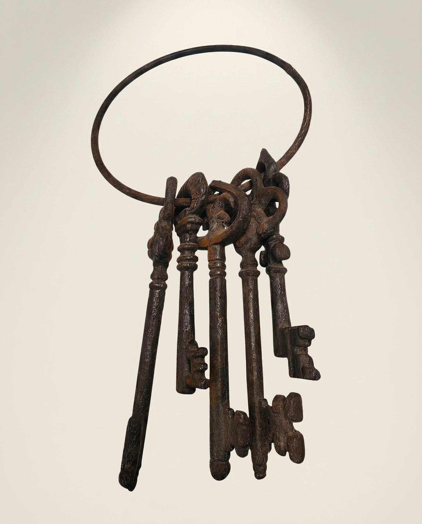 Decorative Cast Iron Skeleton Keys on Ring – Set of 5