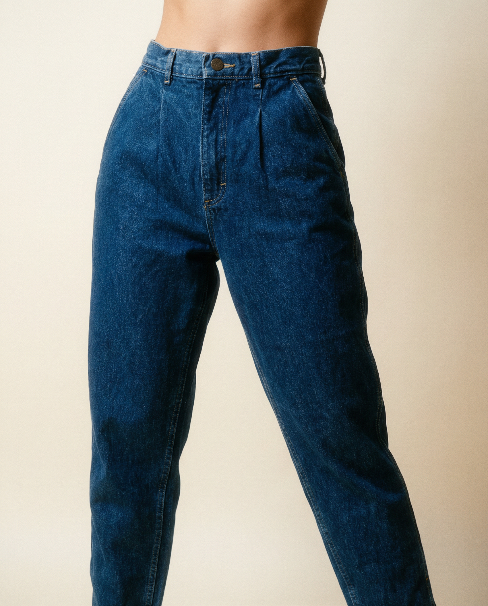 Lee High-Rise Tapered Jeans – Size 26W