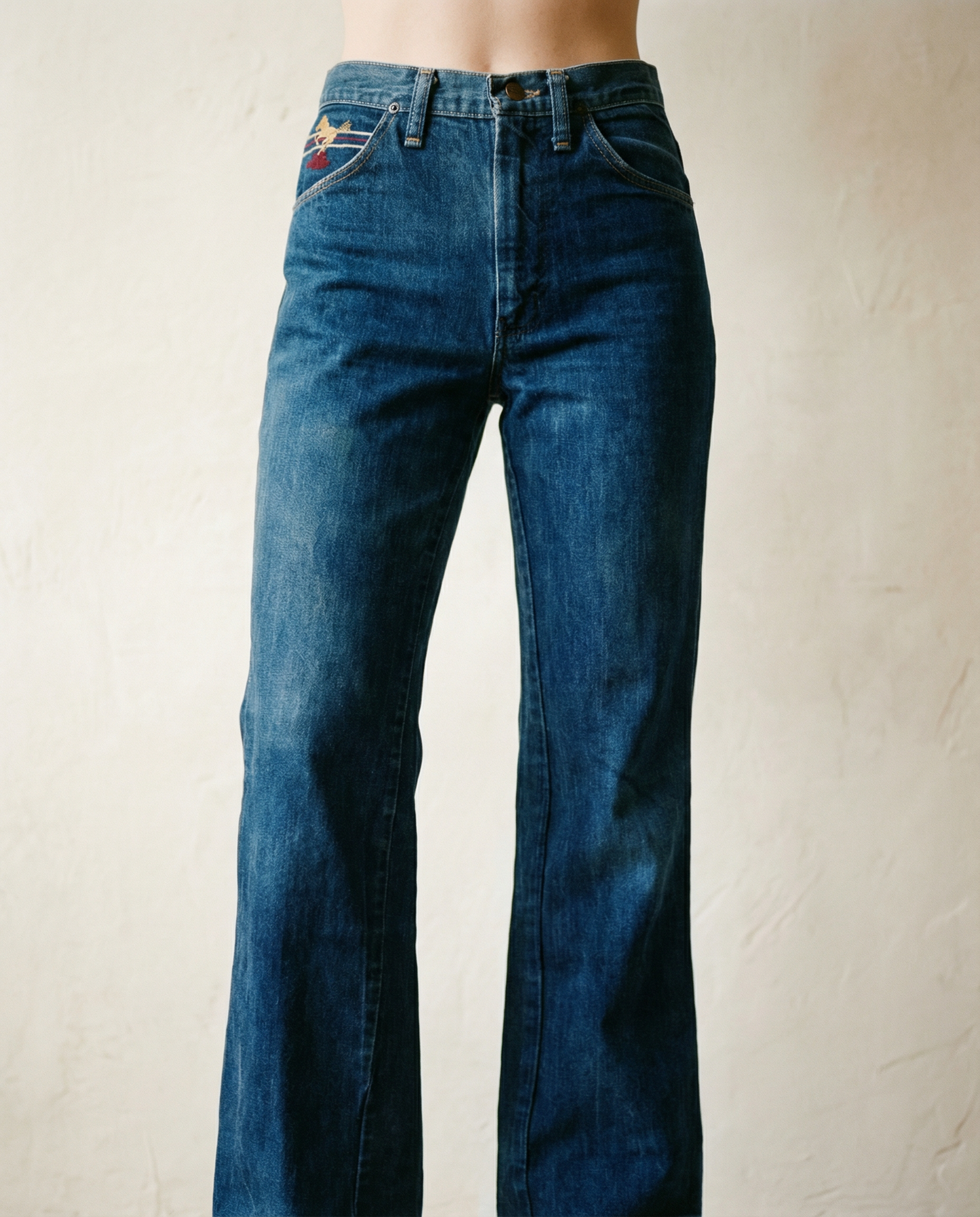 Wrangler 1970s Bootcut Jeans – Size 28W