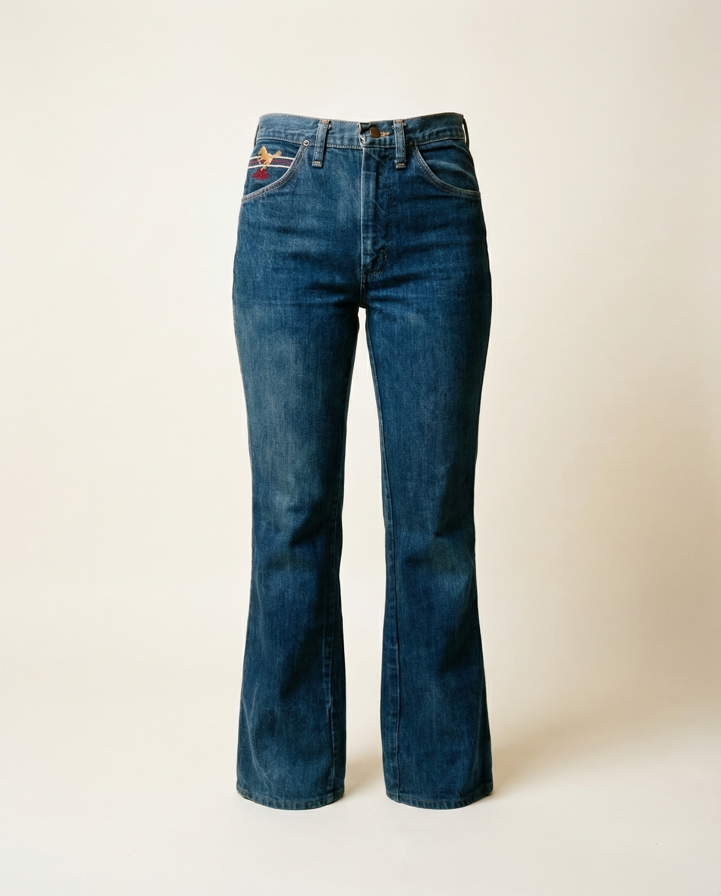 Wrangler 1970s Bootcut Jeans – Size 28W