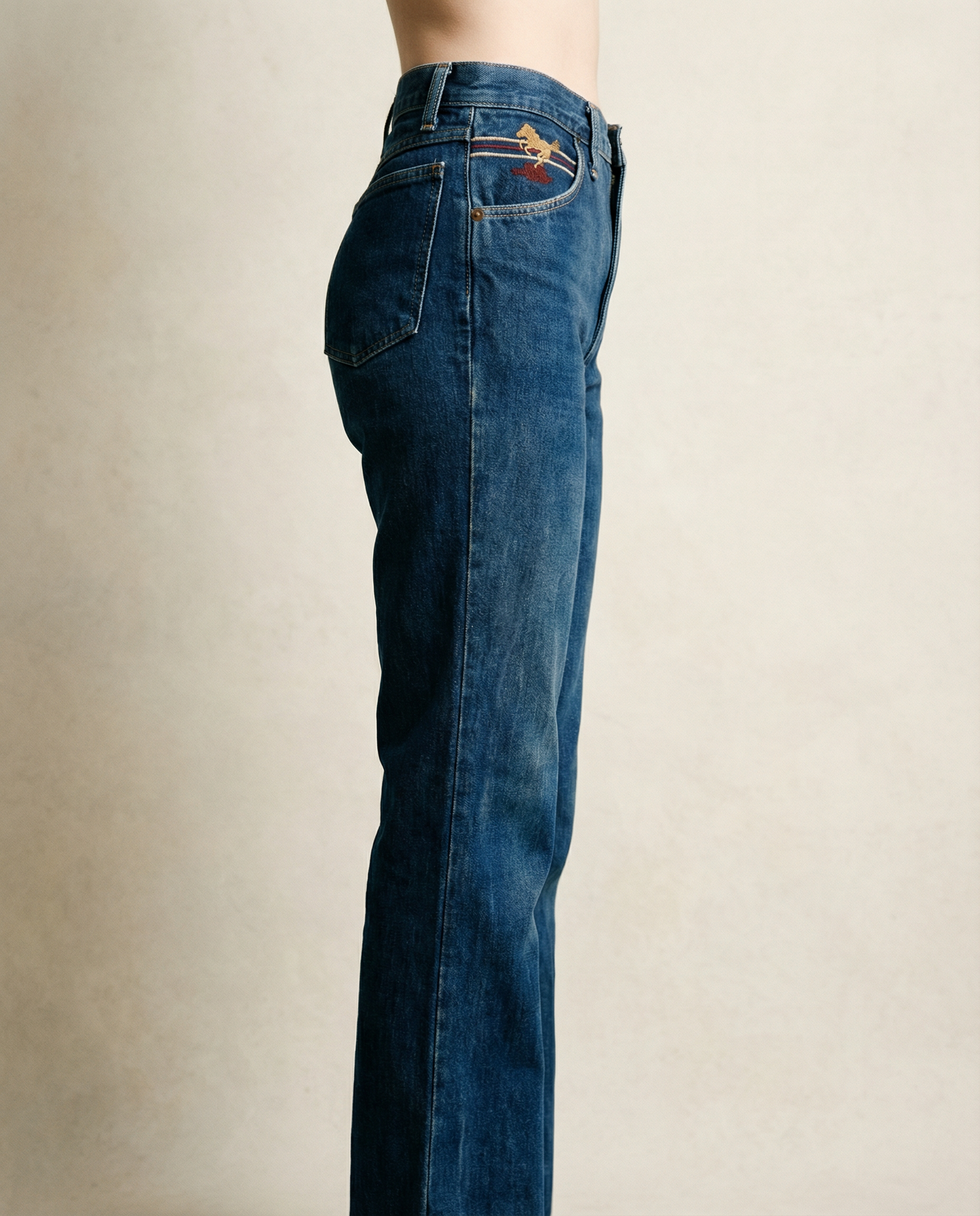 Wrangler 1970s Bootcut Jeans – Size 28W
