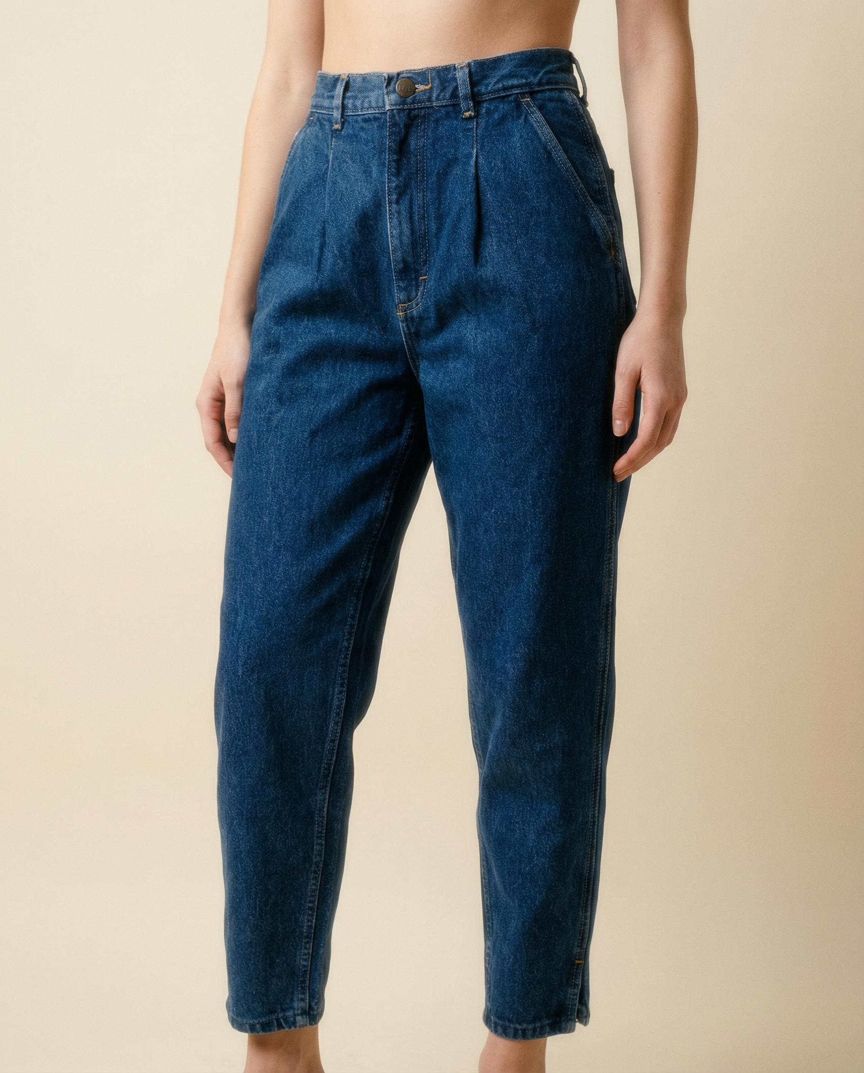 Lee High-Rise Tapered Jeans – Size 26W