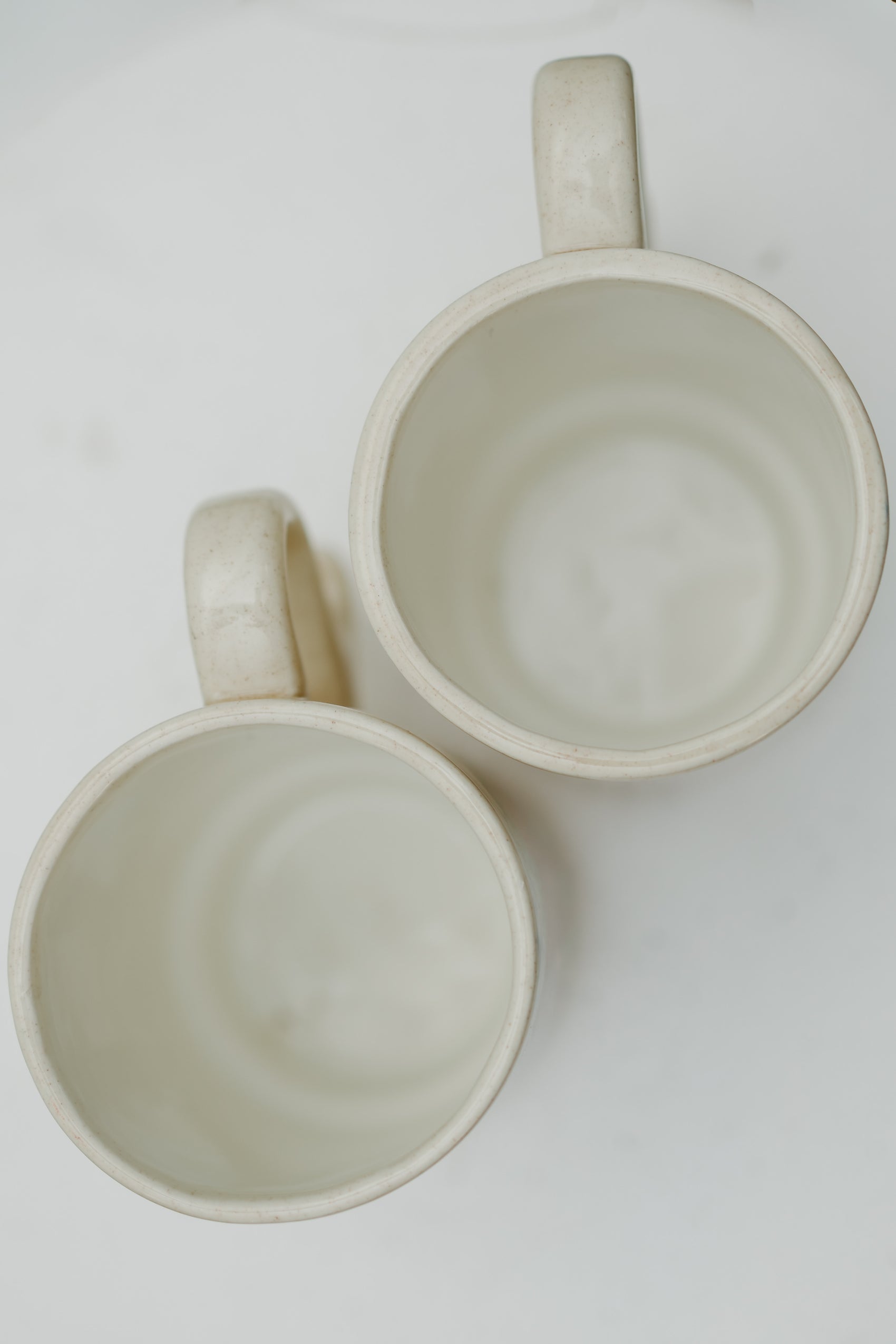 Vintage Horse & Foal Ceramic Mugs — Set of 2