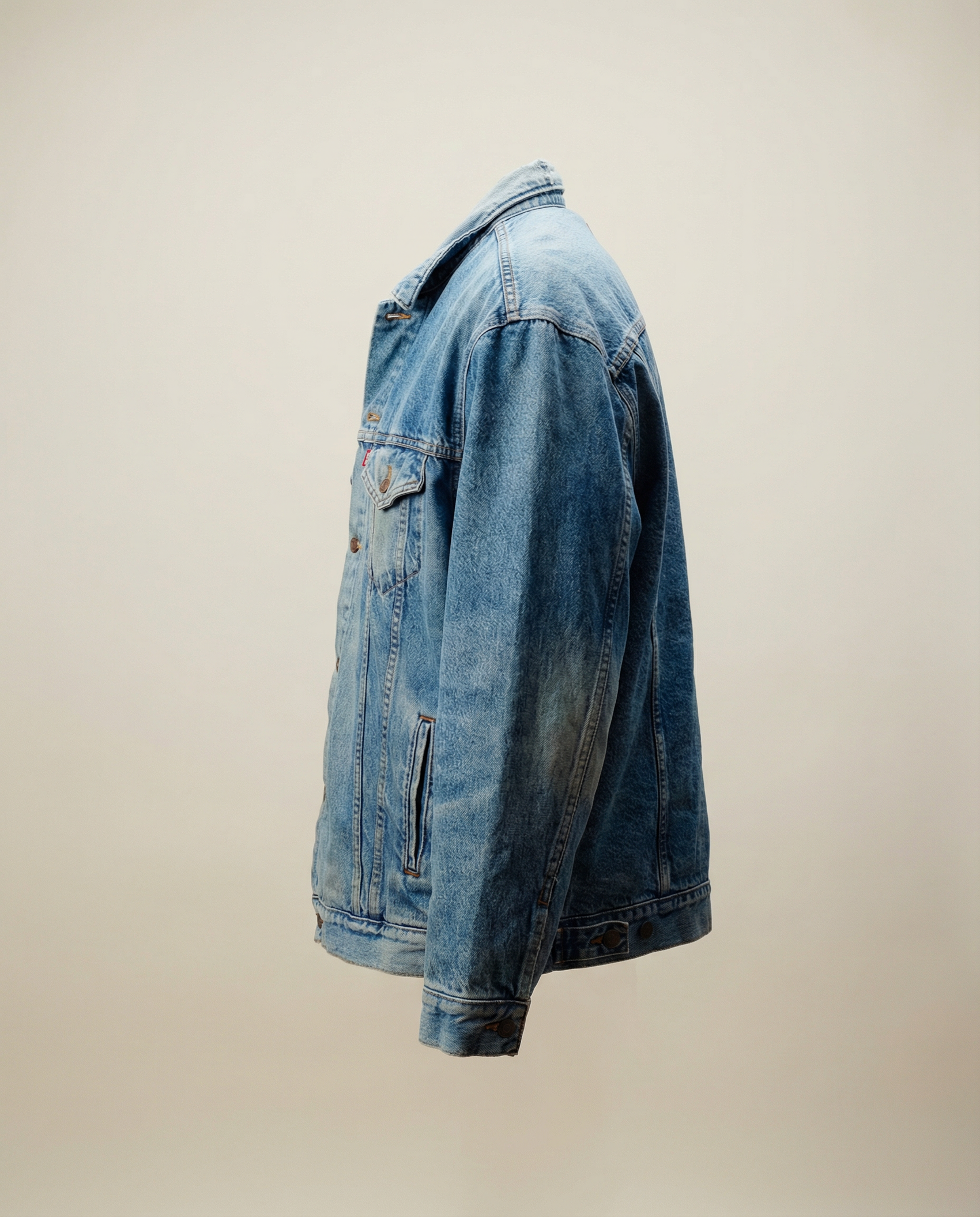 Levi’s Denim Trucker Jacket – Size XXL