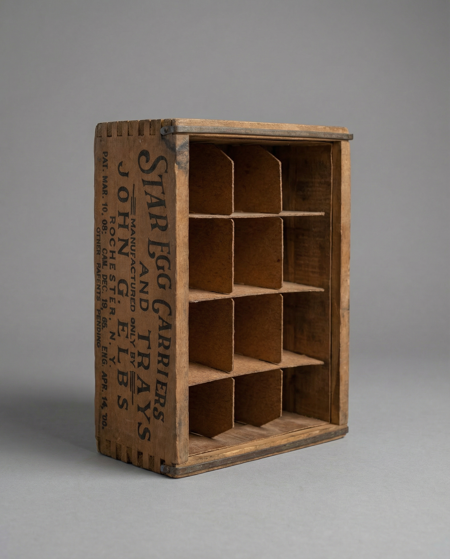 Antique Star Egg Carrier Crate