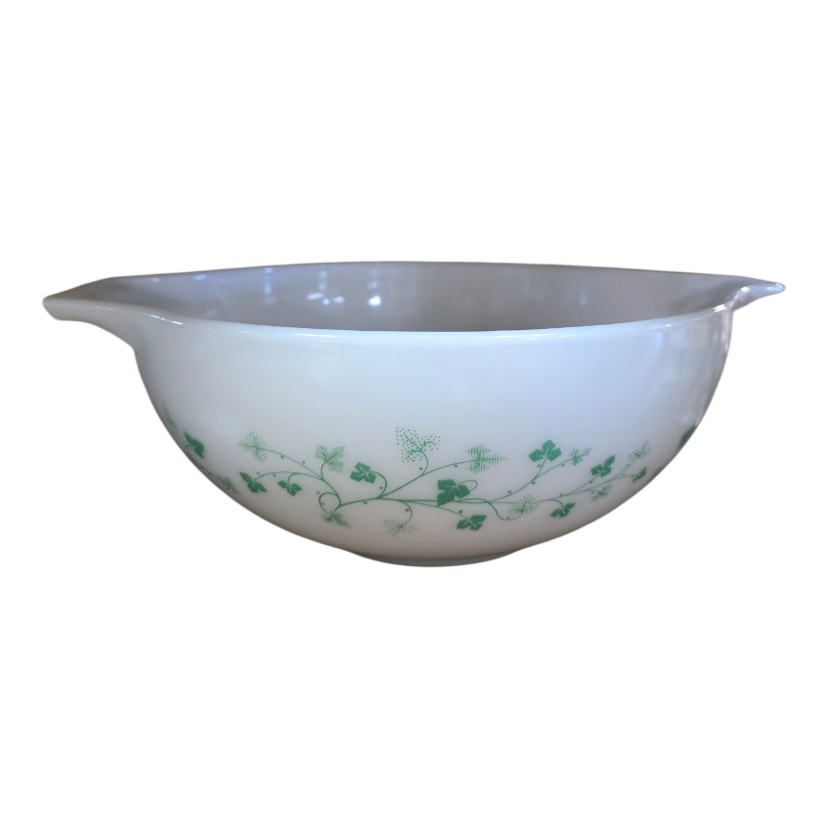 Pyrex Ivy Cinderella Mixing Bowl