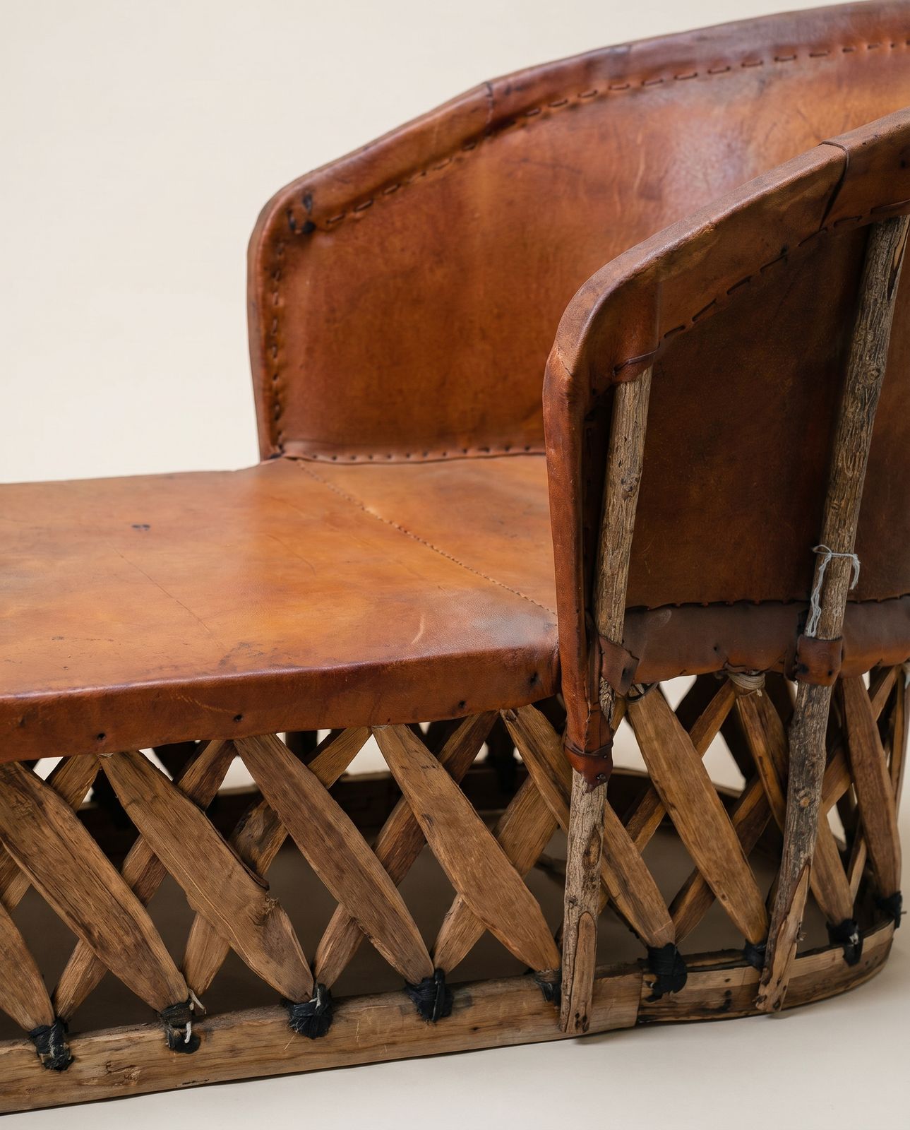 Vintage Genuine Leather Equipale Chaise Lounge / Daybed