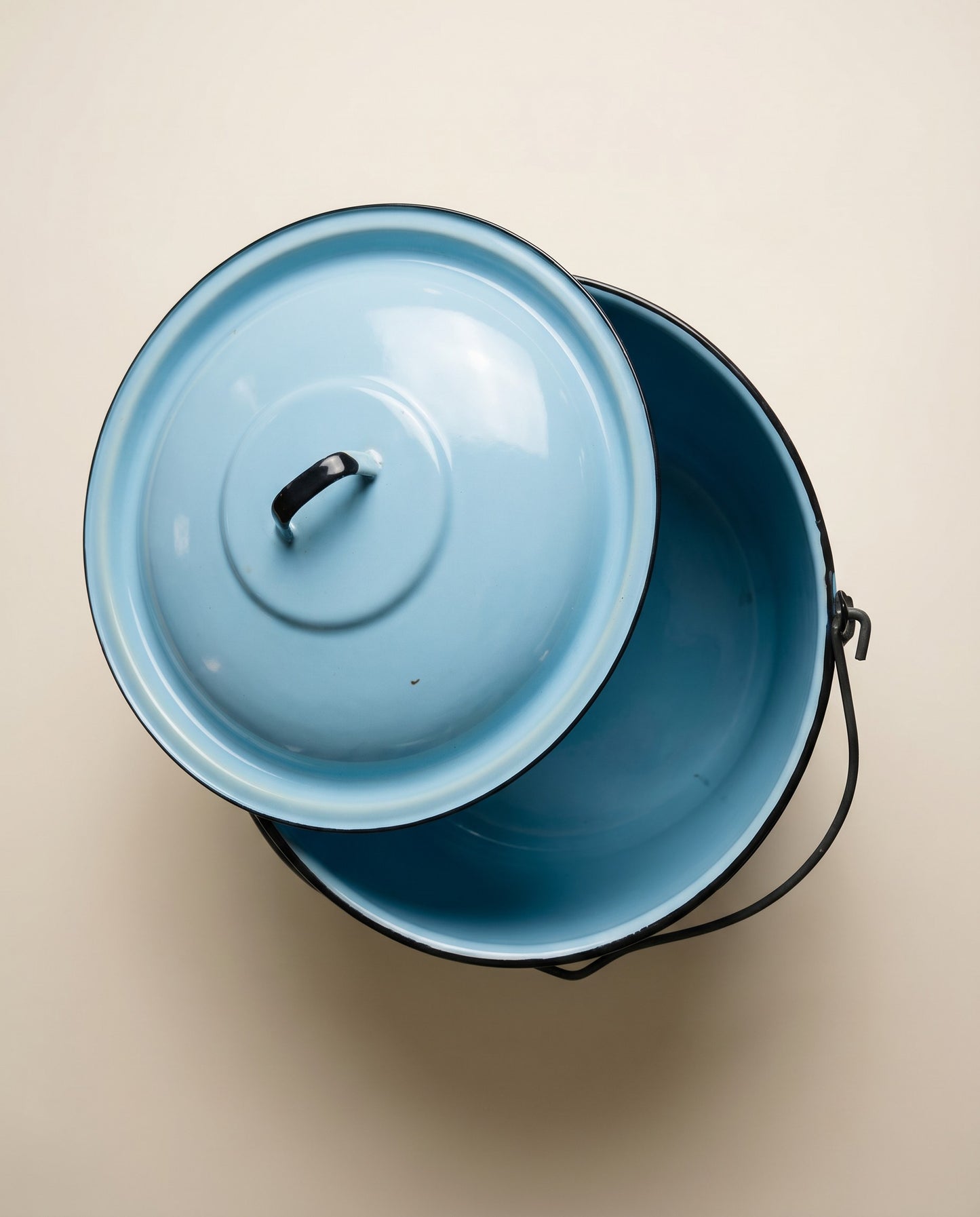 Vintage Light Blue Enamelware Lidded Pot with Bail Handle