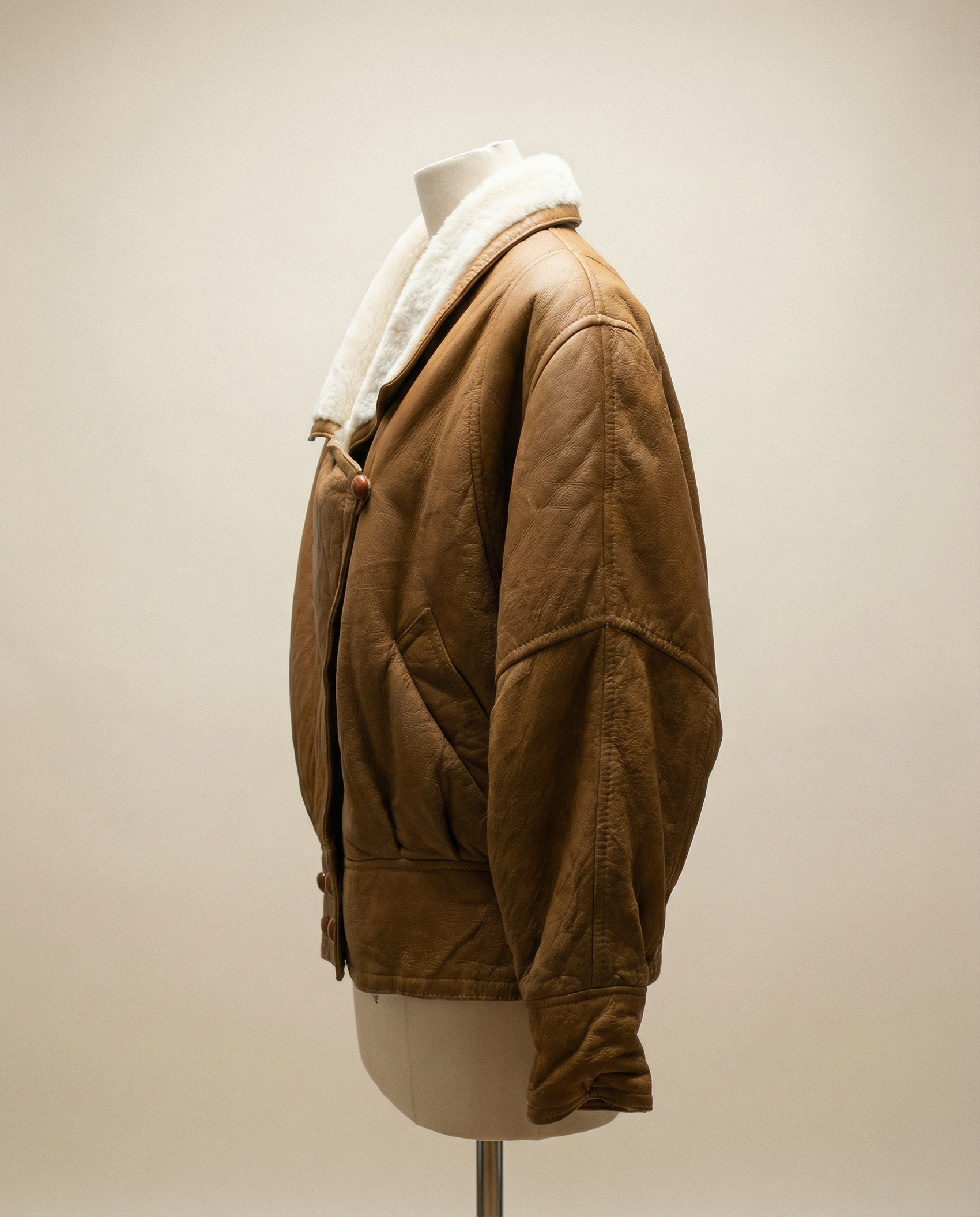 Vintage Brown Shearling Leather Jacket with Cream Wool Lining – Size M