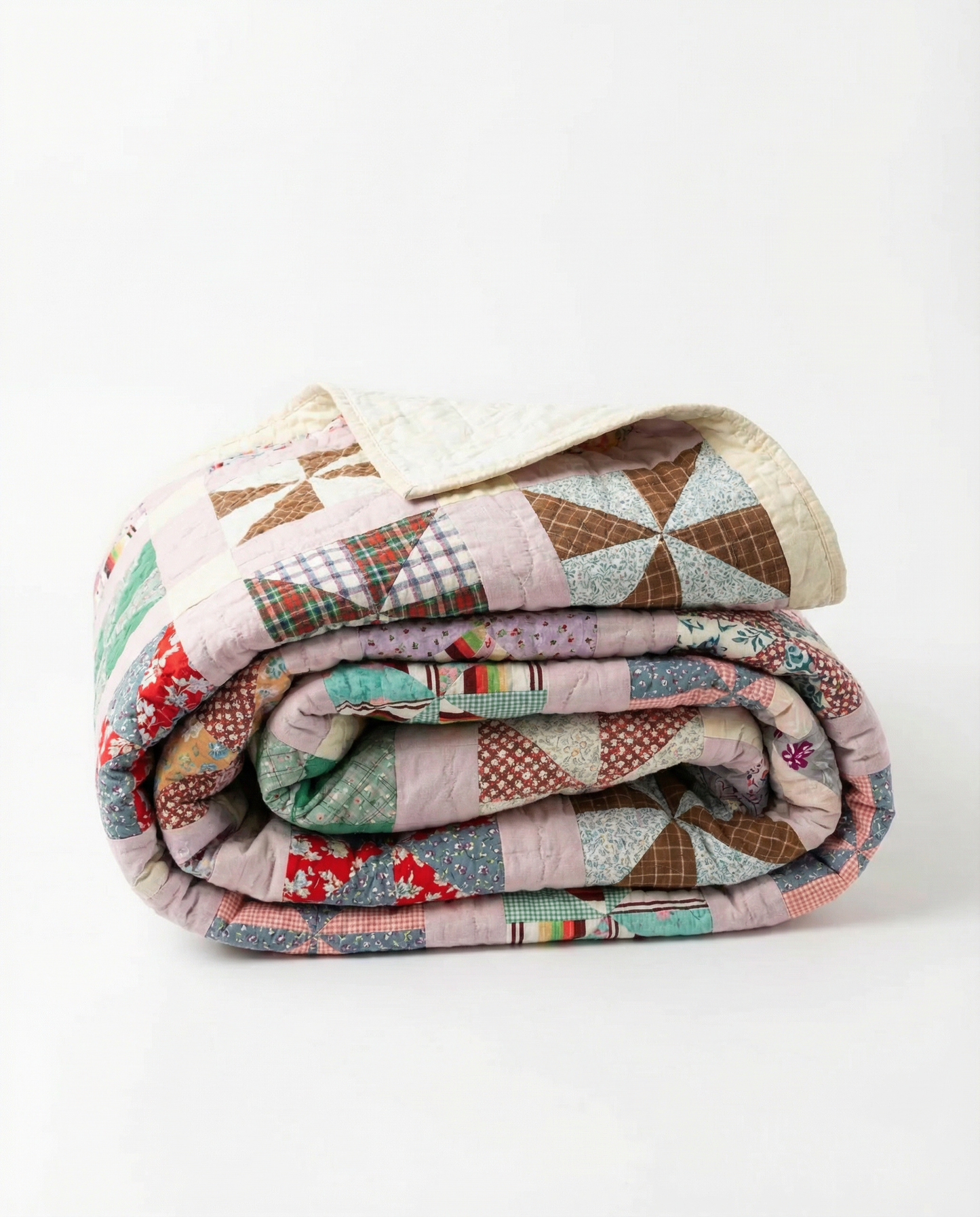 Vintage Patchwork Pinwheel Quilt – 72” x 86”