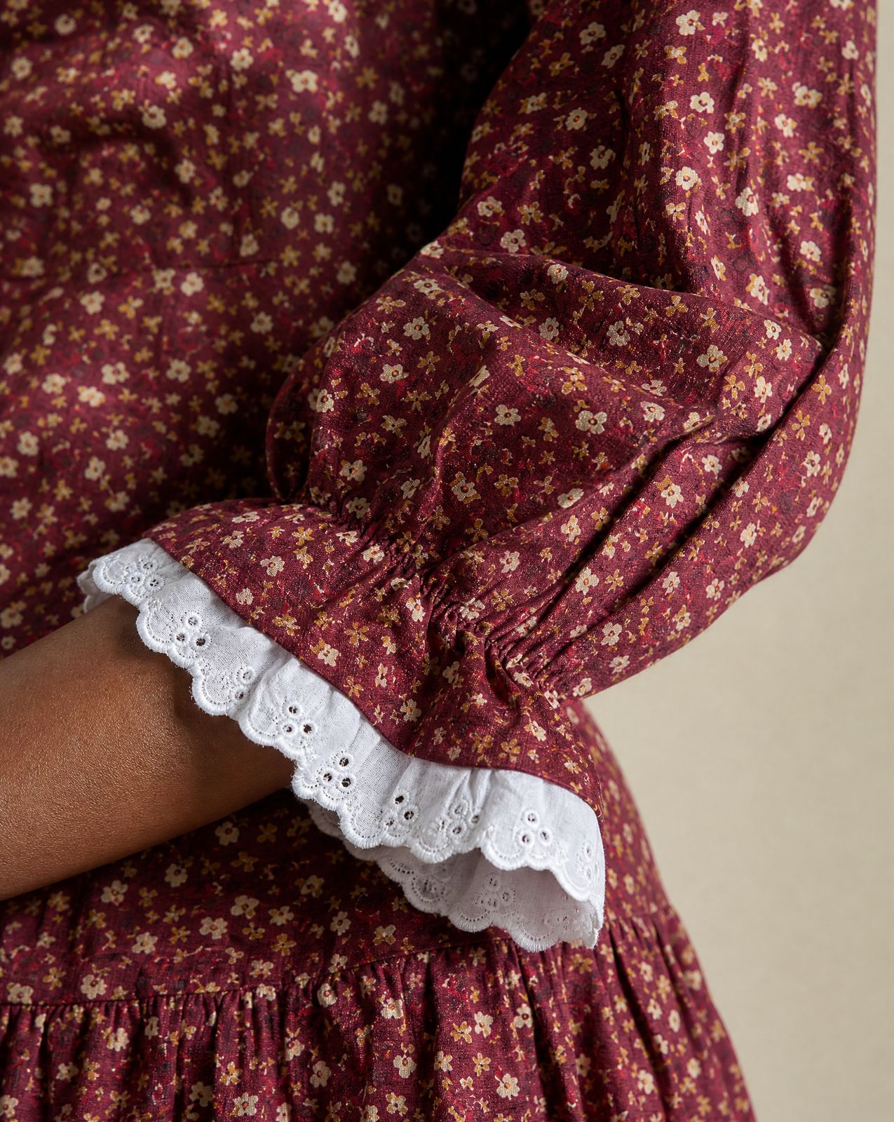 Vintage Prairie Floral Maxi Dress – Size S/M