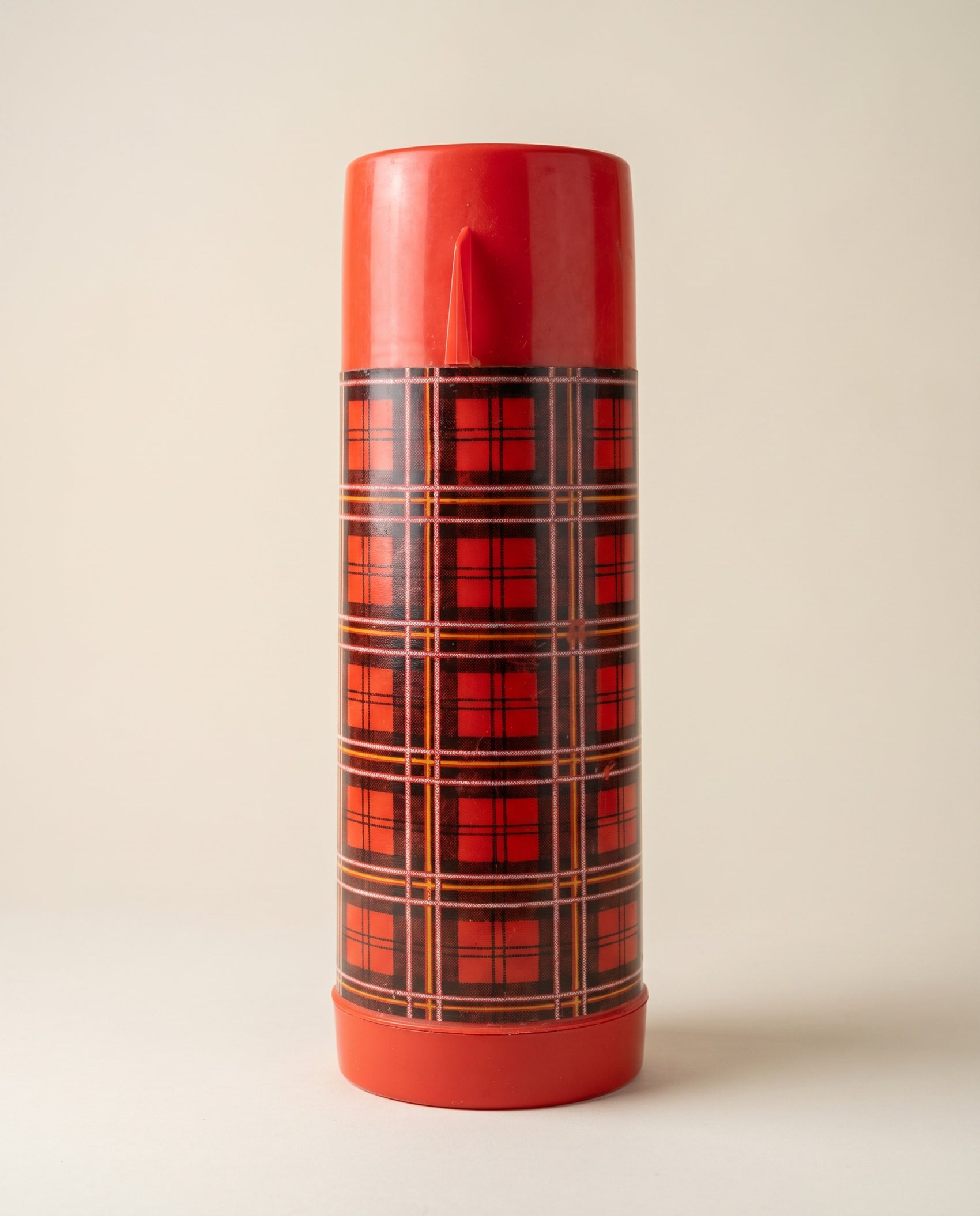 Vintage Aladdin Plaid Thermos Bottle – Red Tartan Picnic Thermos (Quart Size)