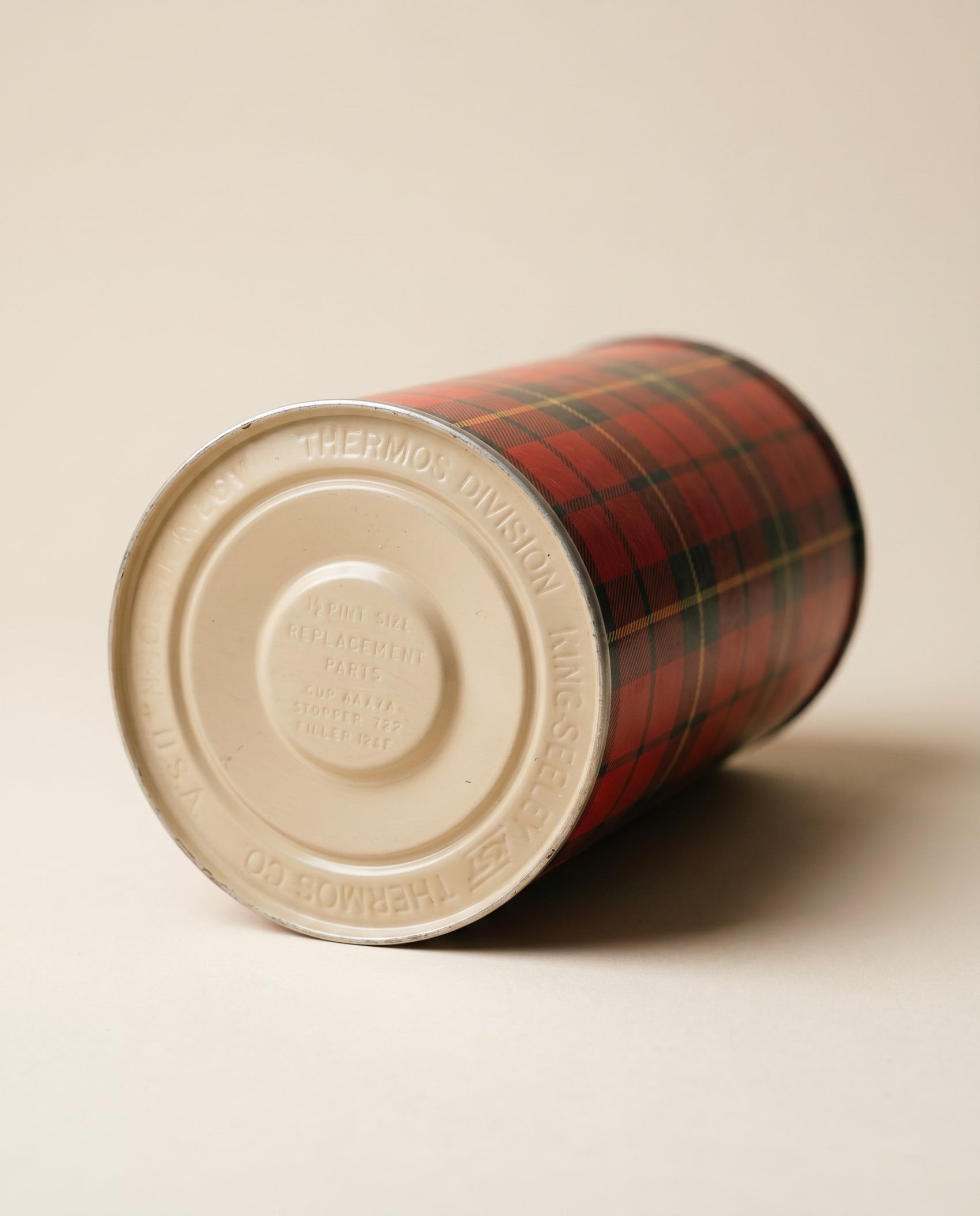 Vintage Thermos Red Plaid Vacuum Insulated Bottle w/ Cup Lid – Classic Camping Thermos