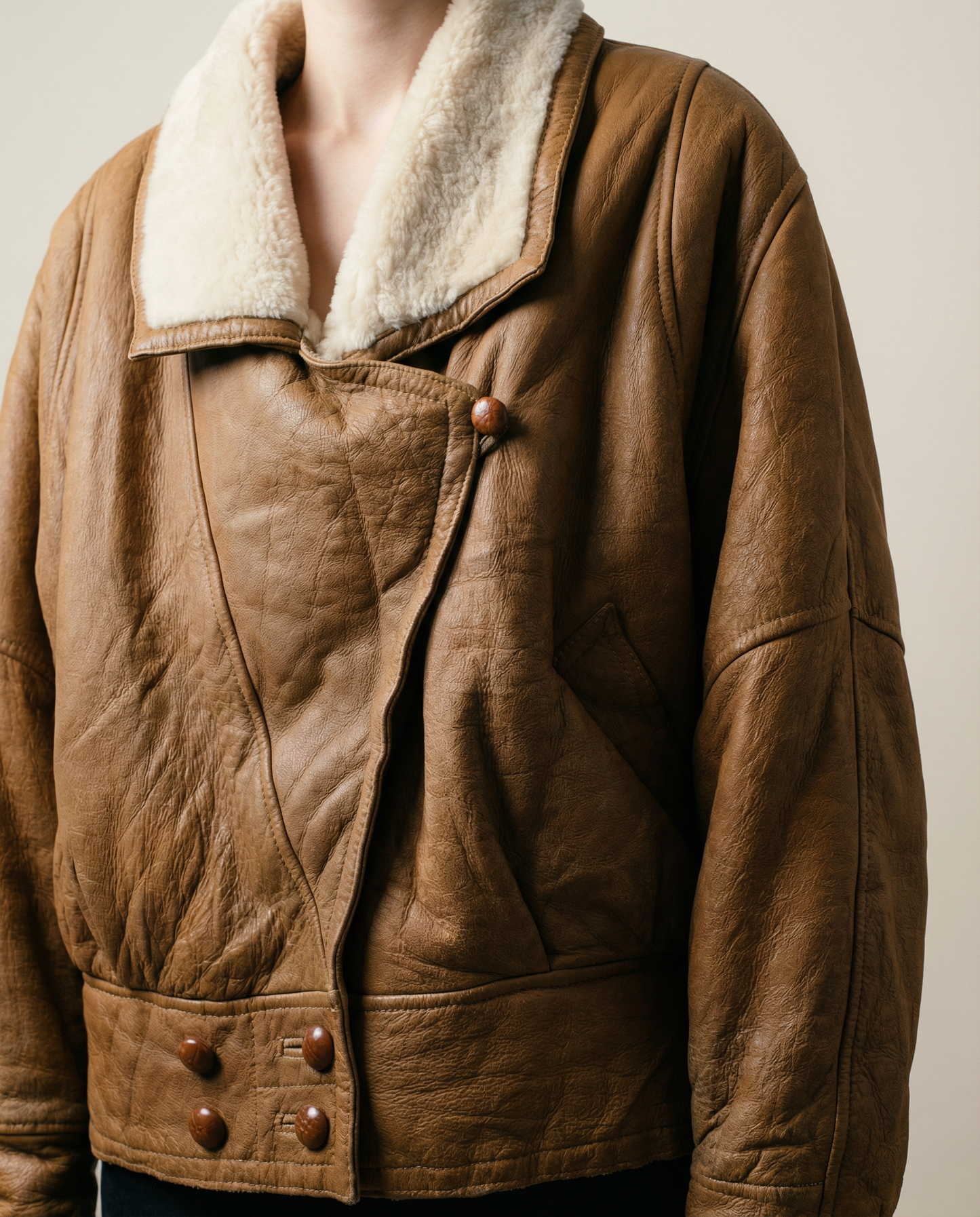 Vintage Brown Shearling Leather Jacket with Cream Wool Lining – Size M