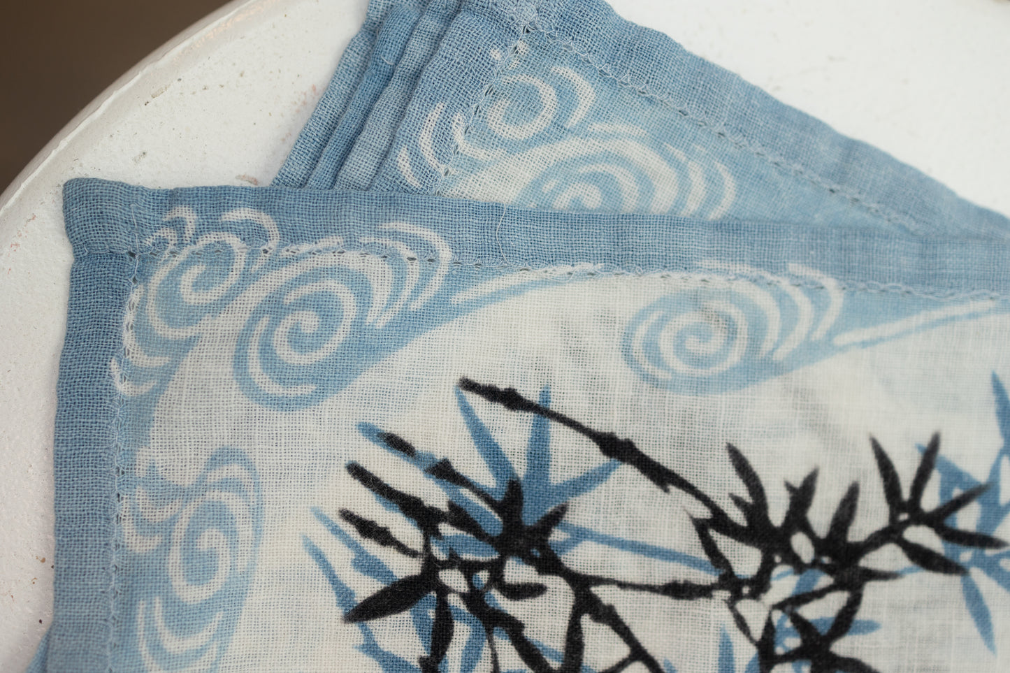 Vintage Blue & White Linen Napkins — Set of 6