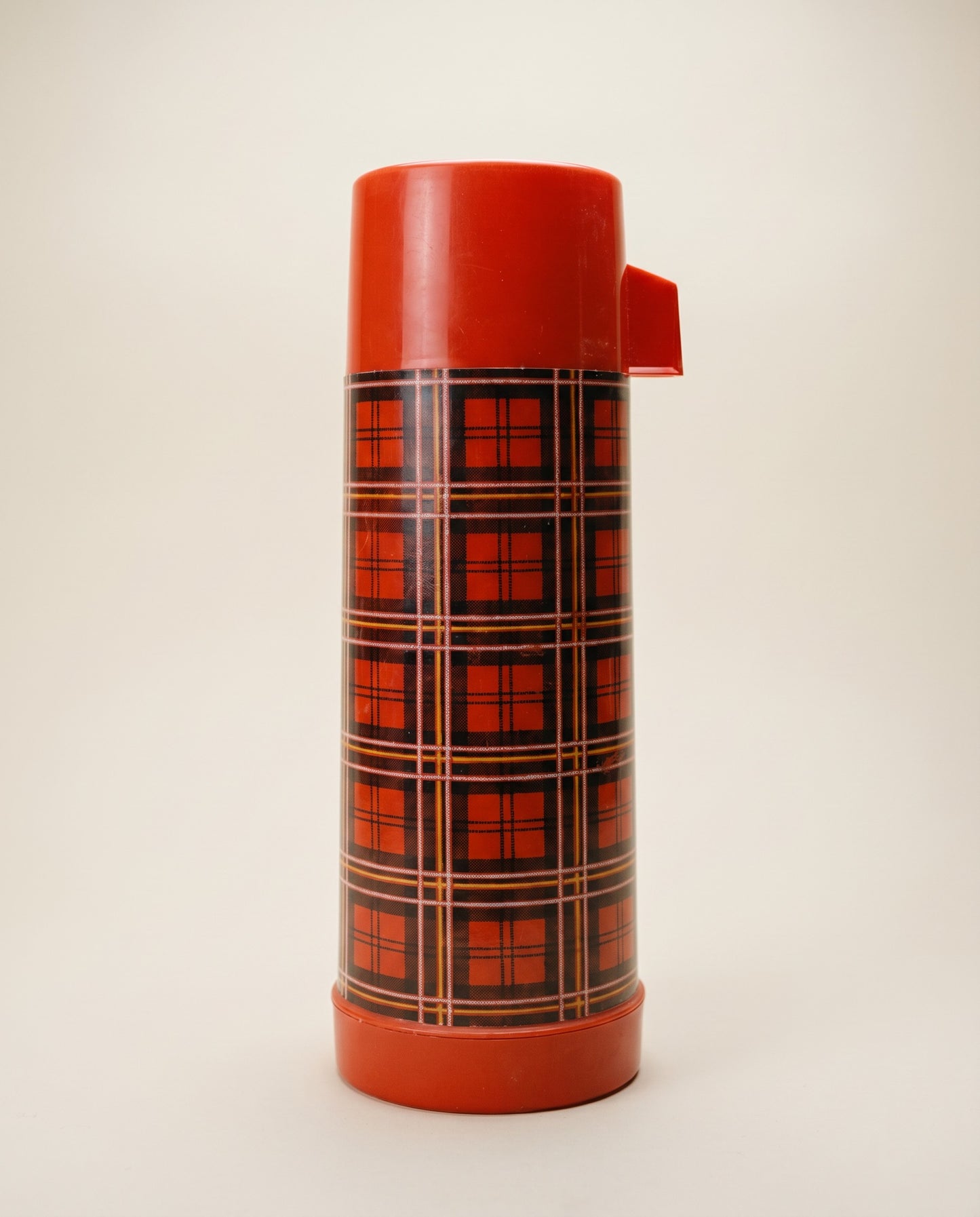 Vintage Aladdin Plaid Thermos Bottle – Red Tartan Picnic Thermos (Quart Size)