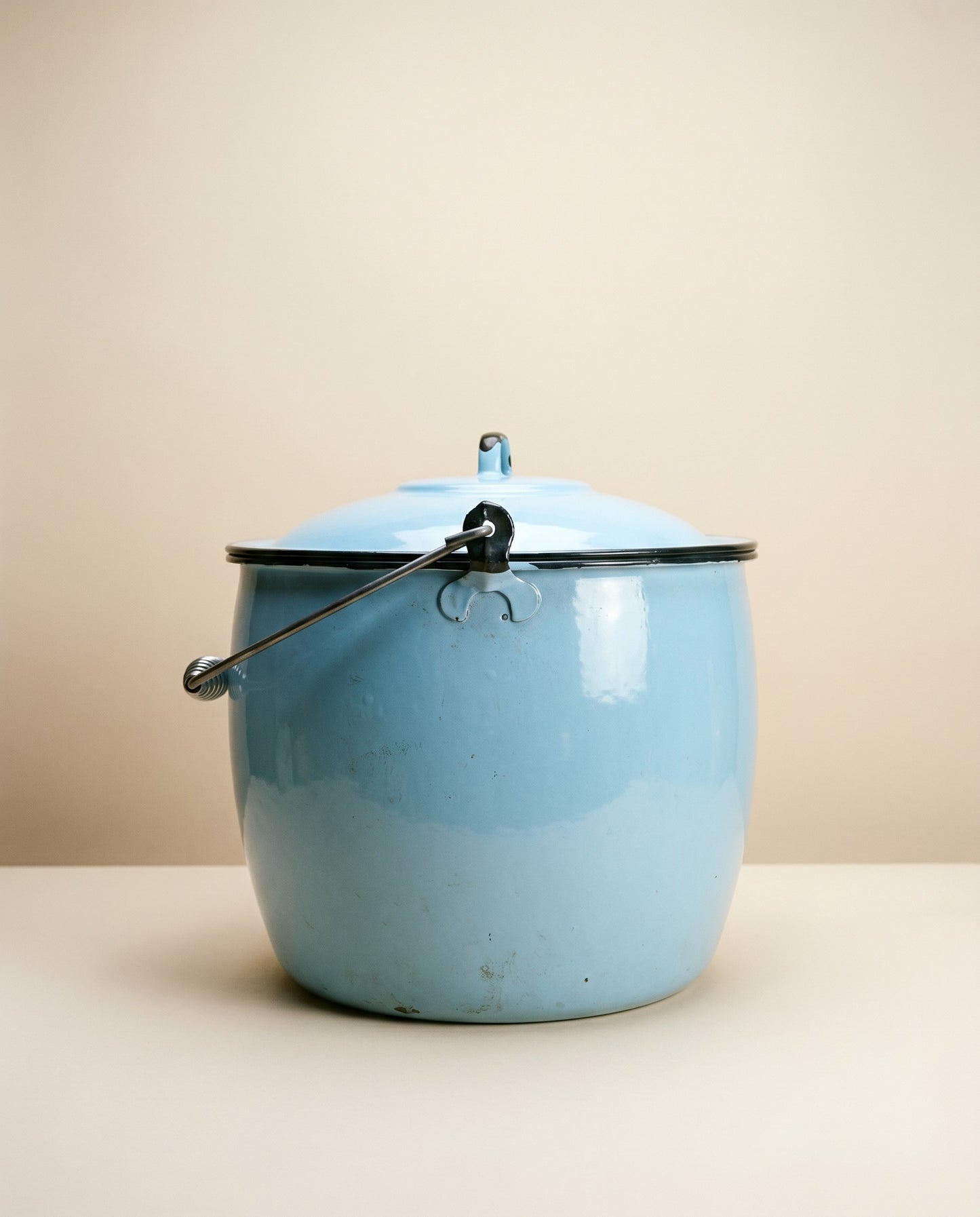 Vintage Light Blue Enamelware Lidded Pot with Bail Handle