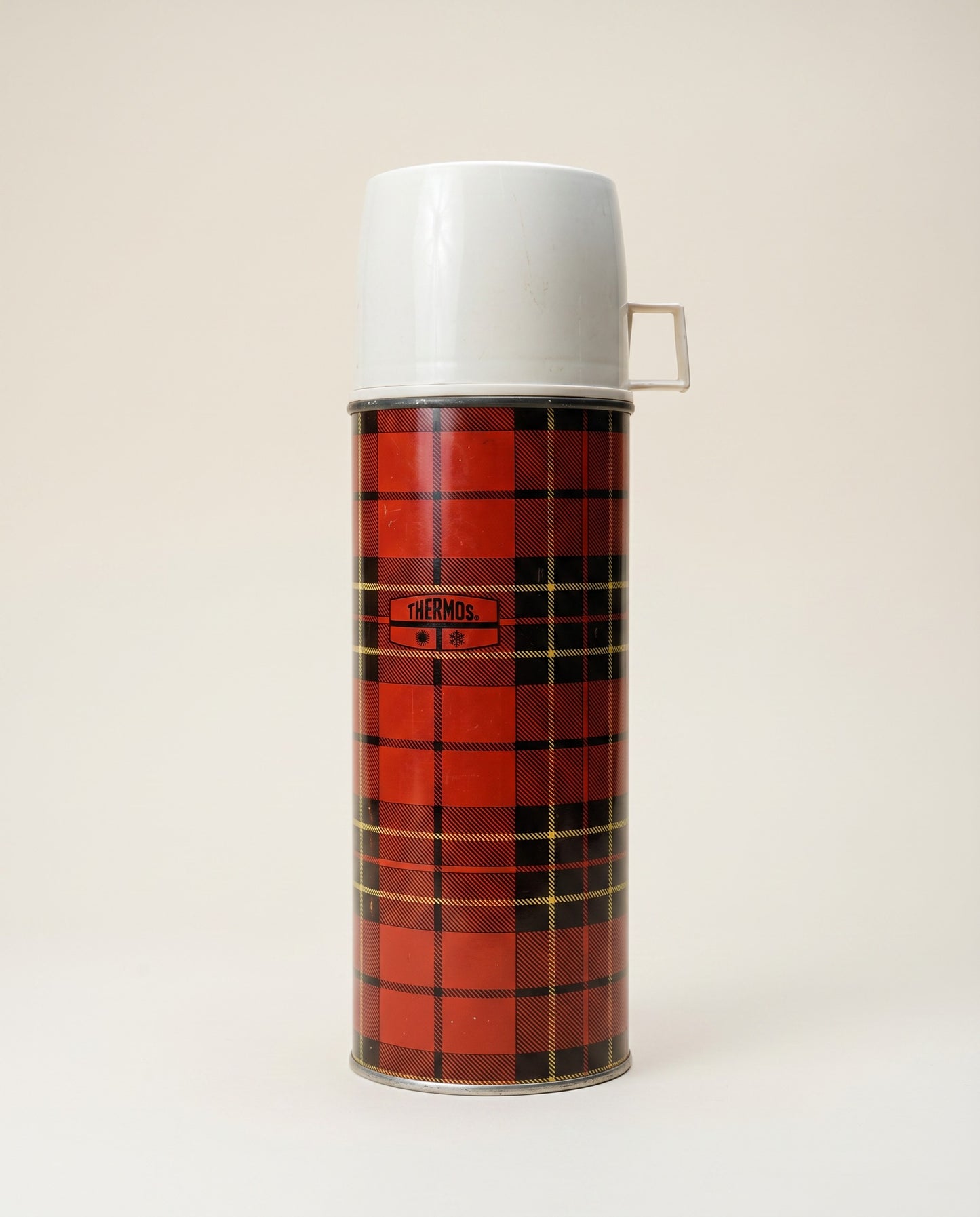 Vintage Thermos Red Plaid Vacuum Insulated Bottle w/ Cup Lid – Classic Camping Thermos