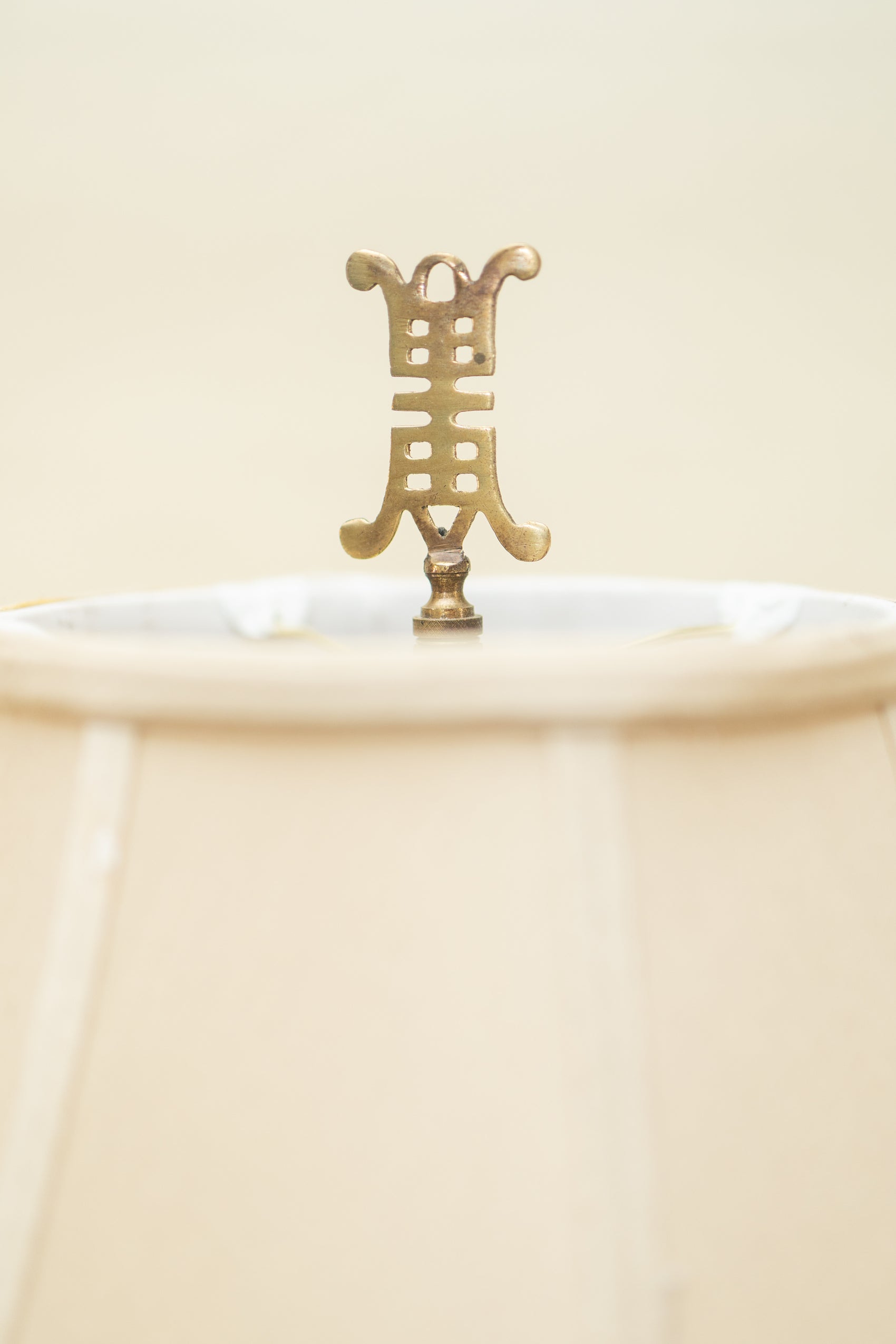 Vintage Porcelain Lamp — Burnt Orange Dragon Motif with Linen Shade