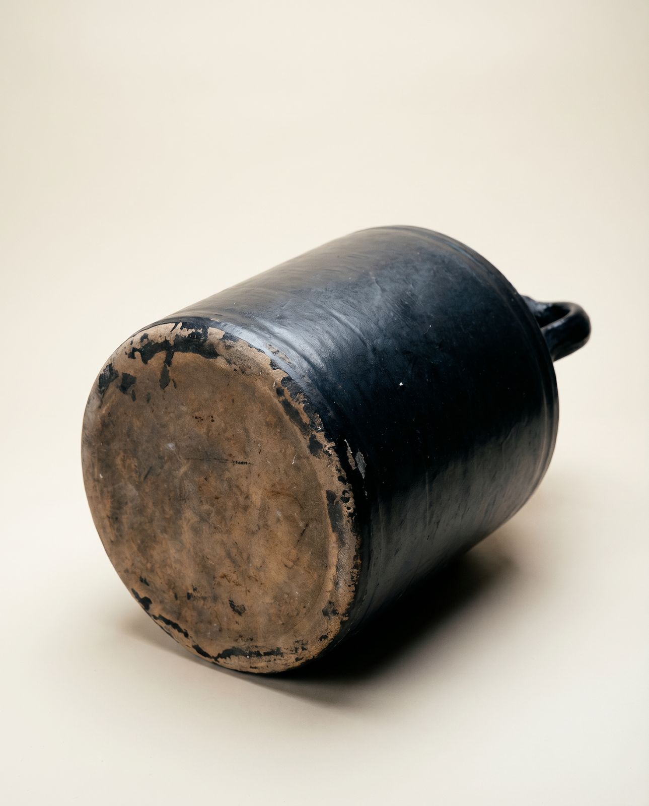 Antique Primitive Black Pottery Jug – Handled Stoneware Crock Vessel