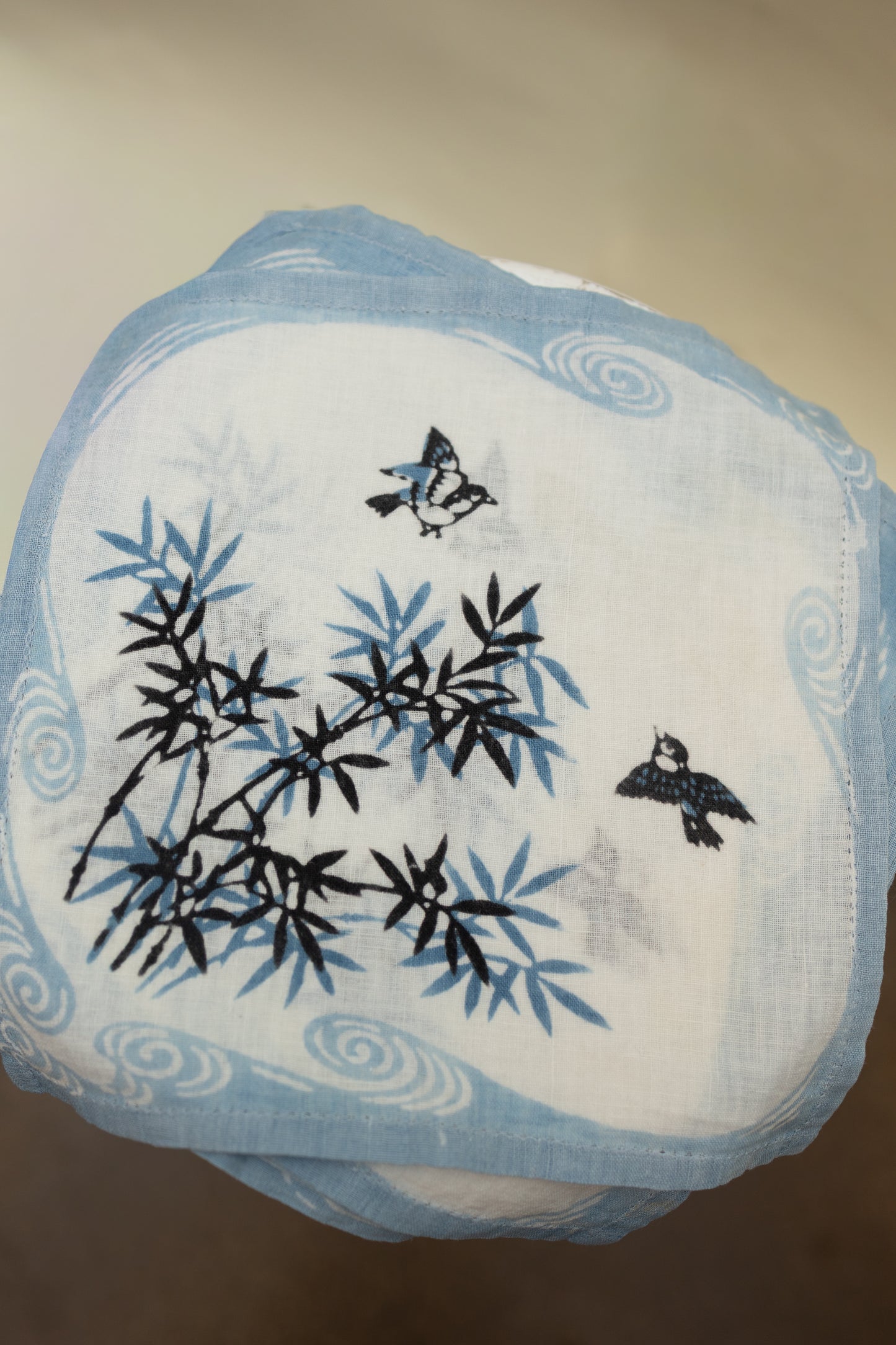 Vintage Blue & White Linen Napkins — Set of 6