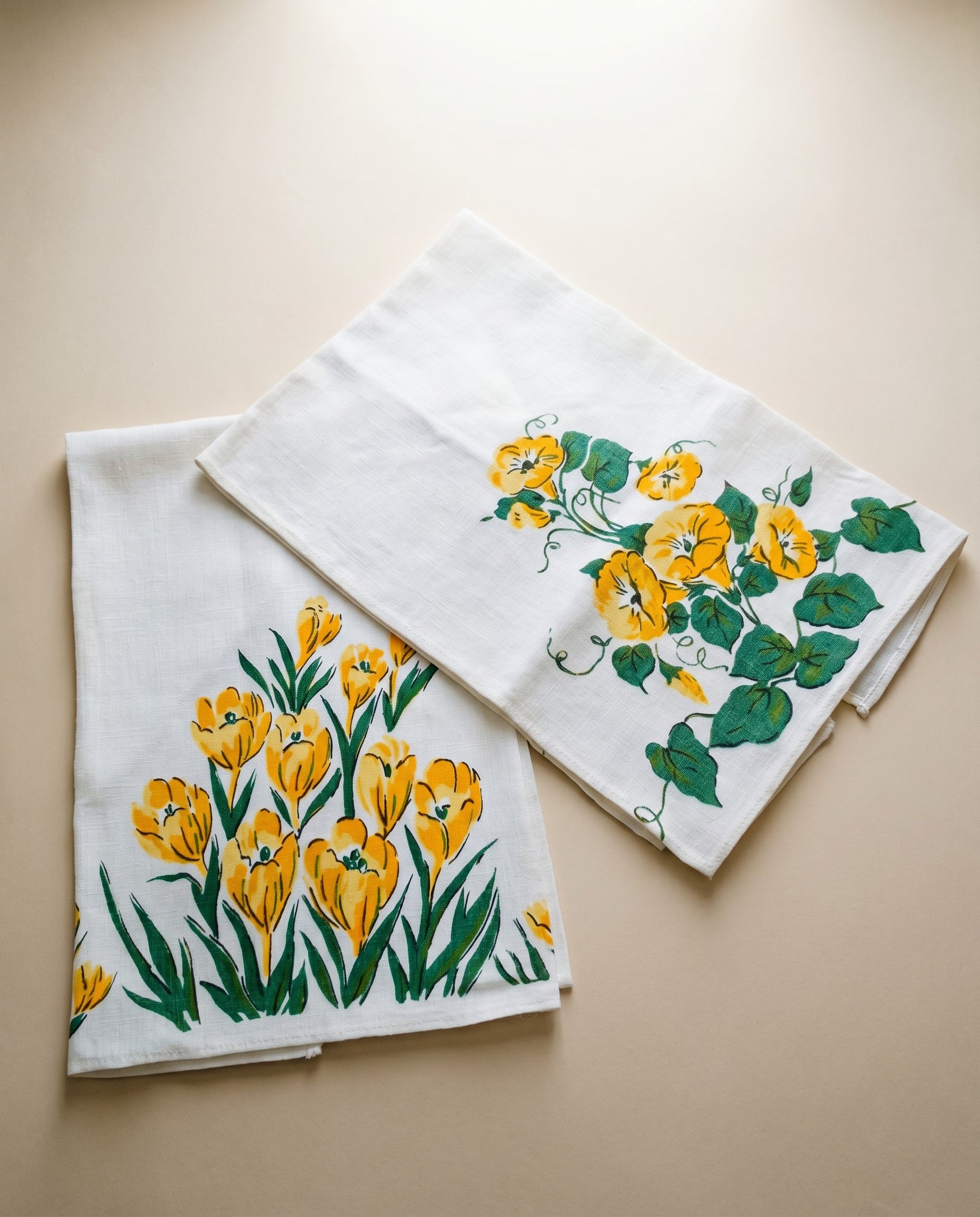Vintage Floral Print Linen Tea Towels – Set of 2