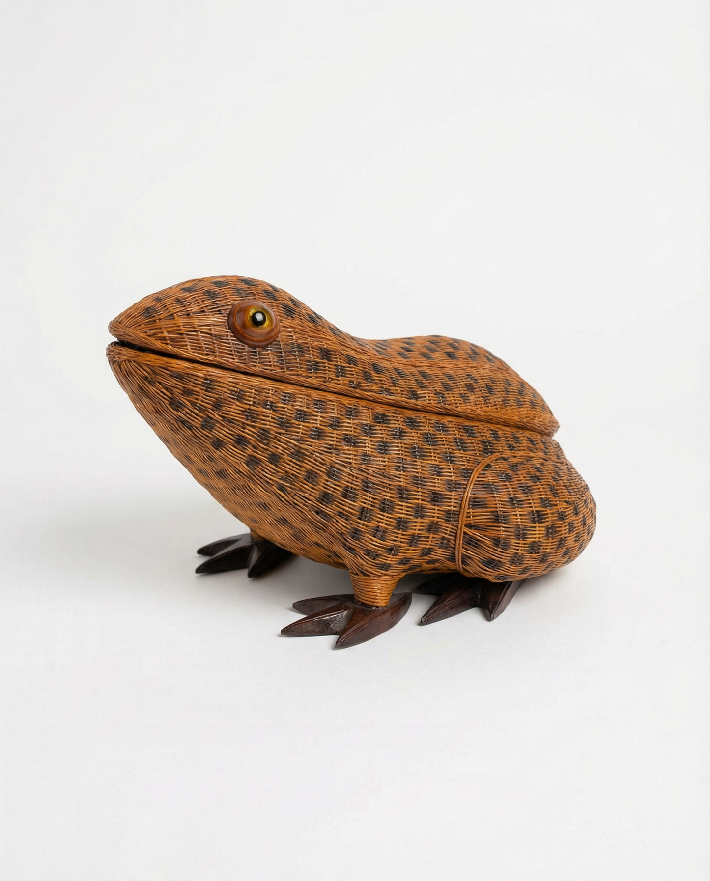 Vintage Woven Wicker Frog Storage Box