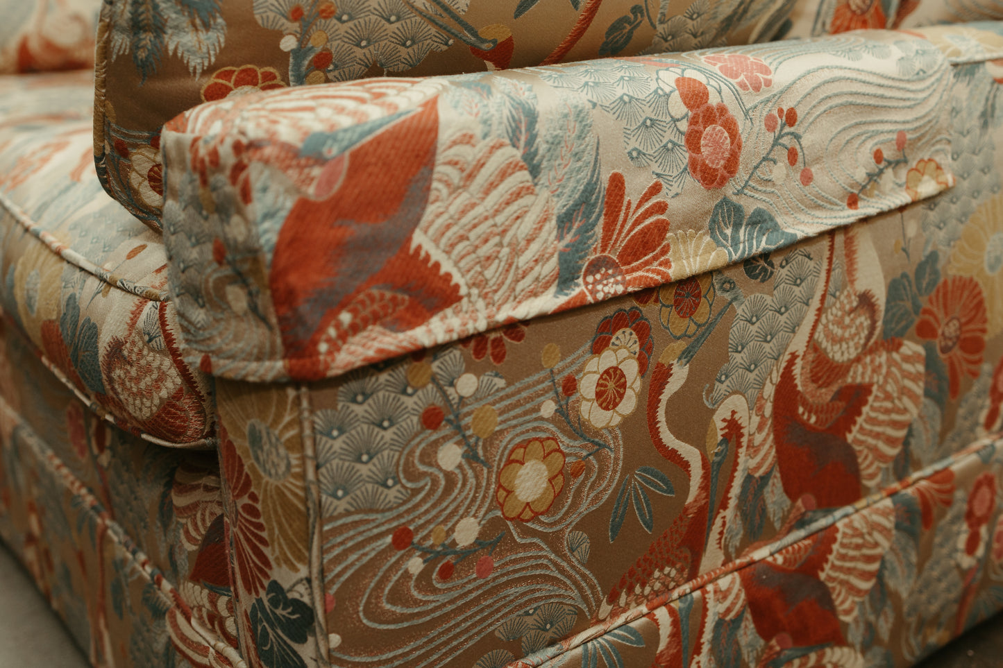 Vintage Upholstered Loveseat – Chinoiserie Crane & Floral Pattern