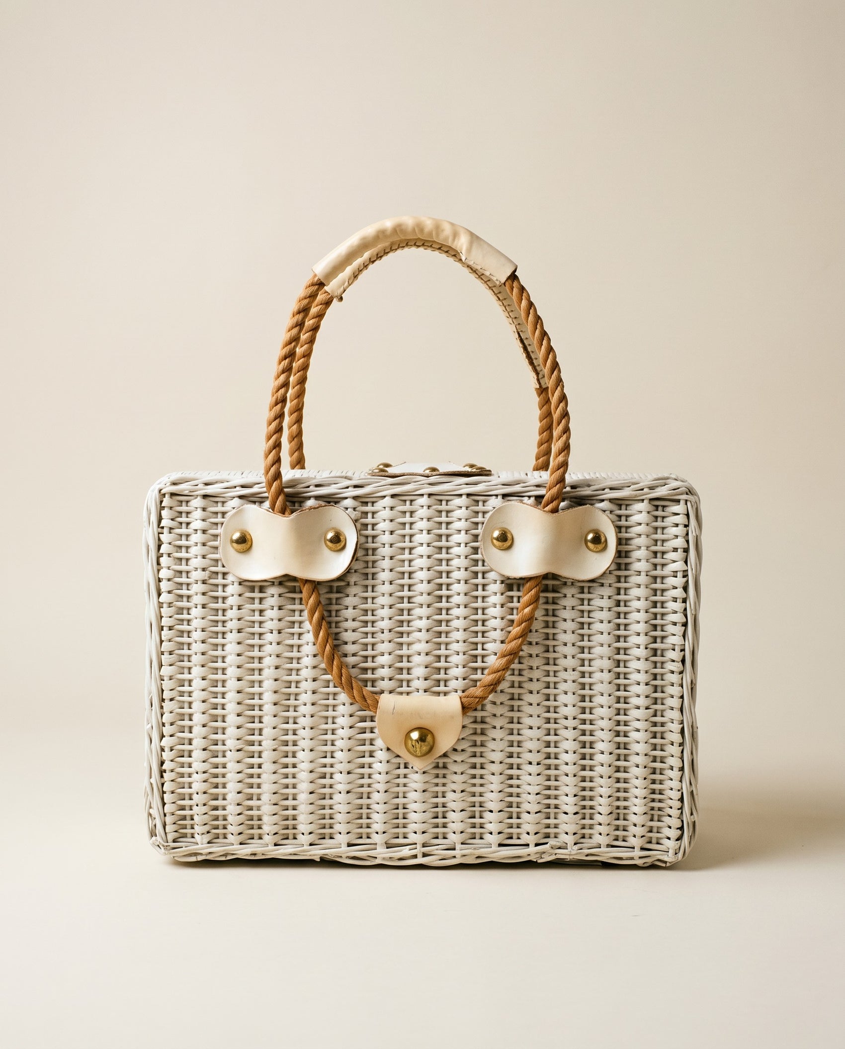 Vintage White Wicker Handbag / Picnic Basket Purse