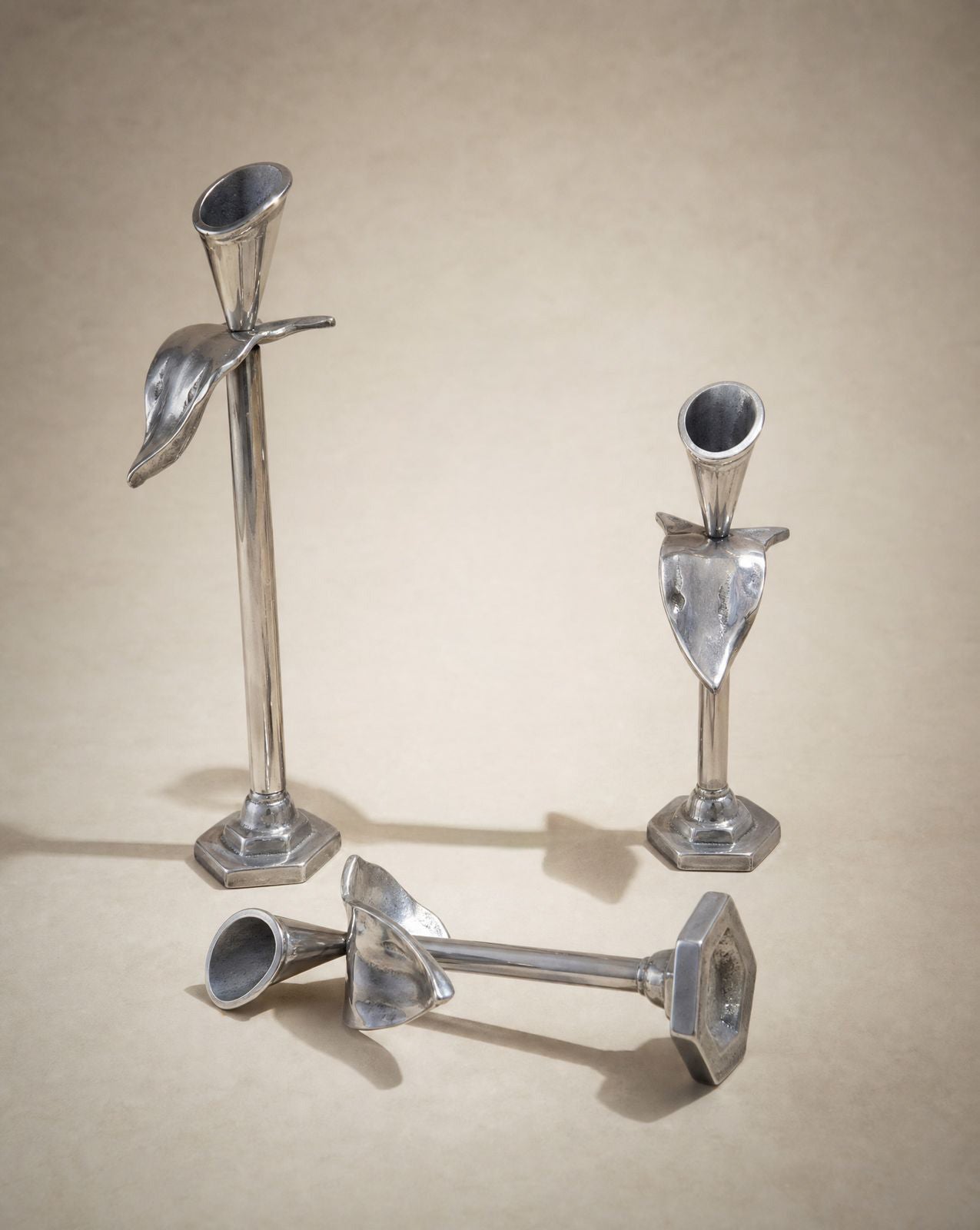 Vintage Graduated Pewter Calla Lily Candleholders – Set of 3