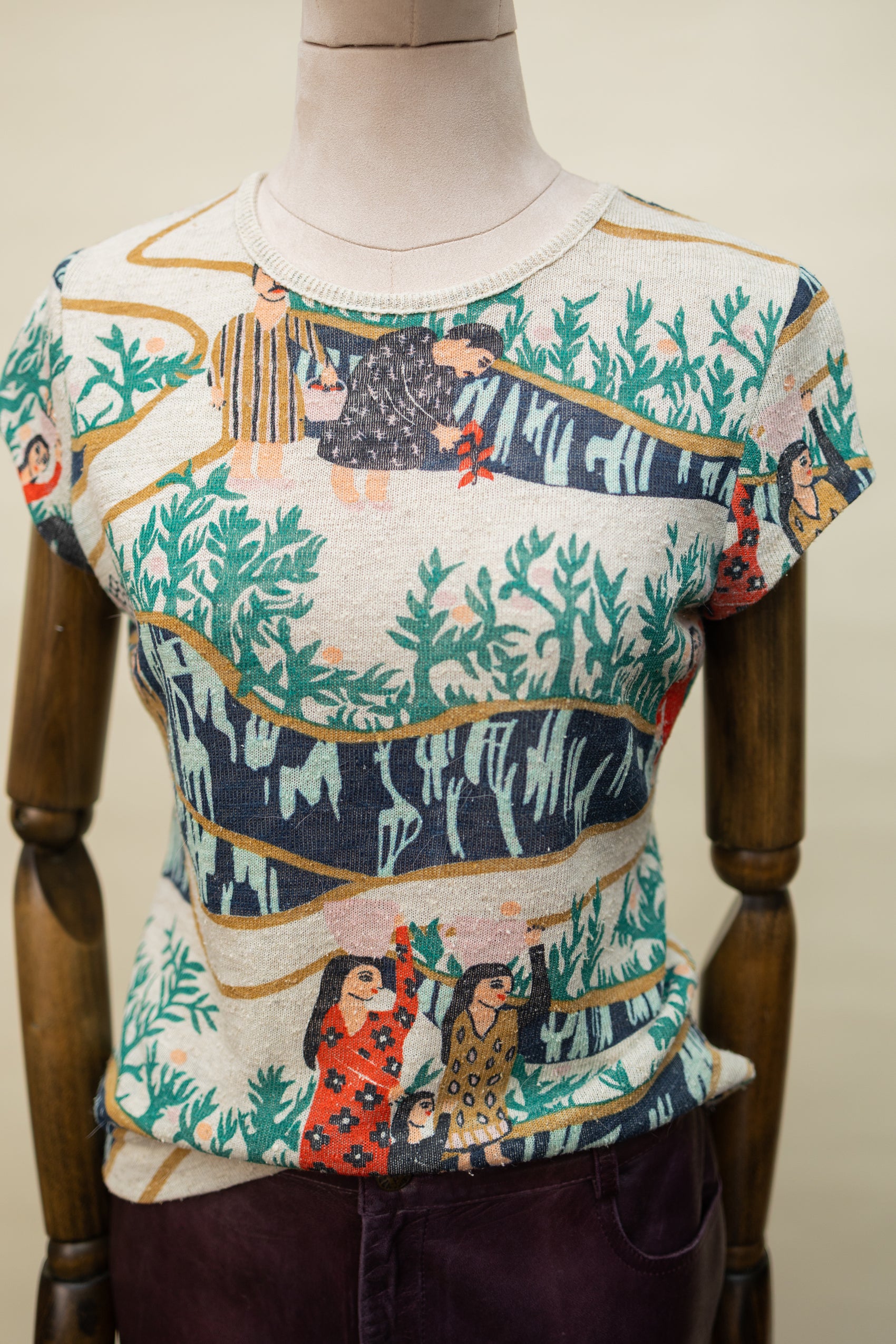 Folk Art Graphic Tee – Harvest Scene