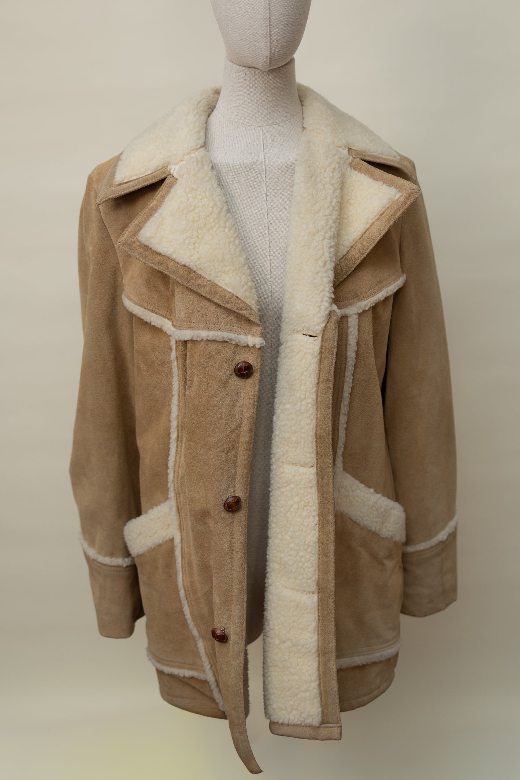 Shearling Suede Coat – Camel & Cream