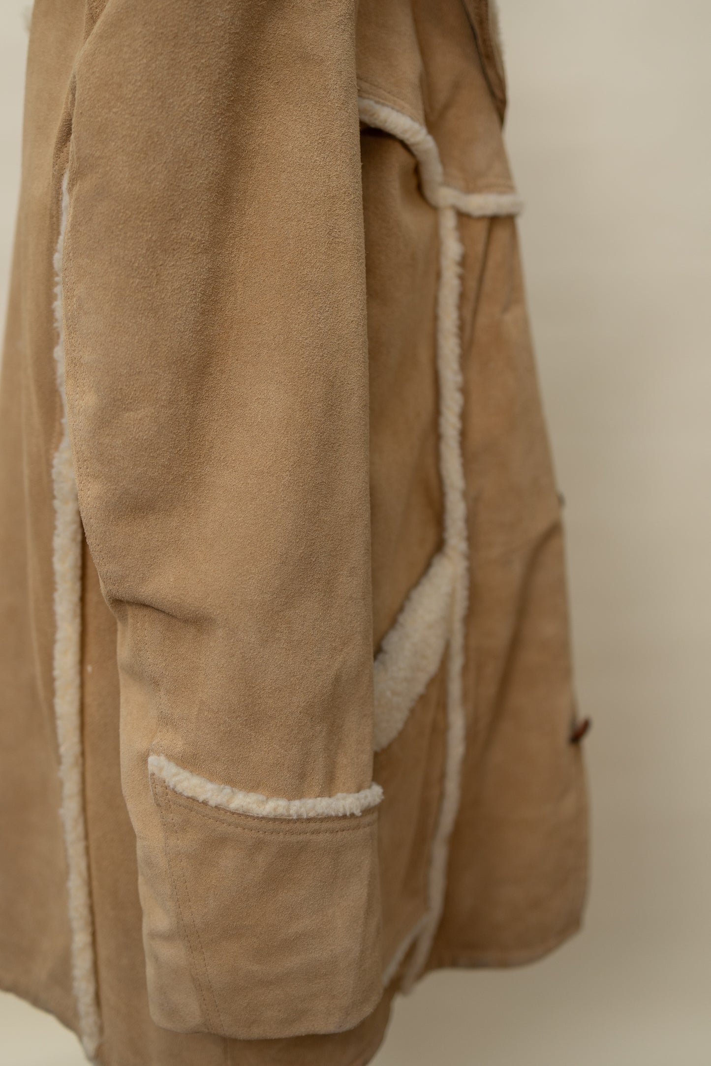 Shearling Suede Coat – Camel & Cream
